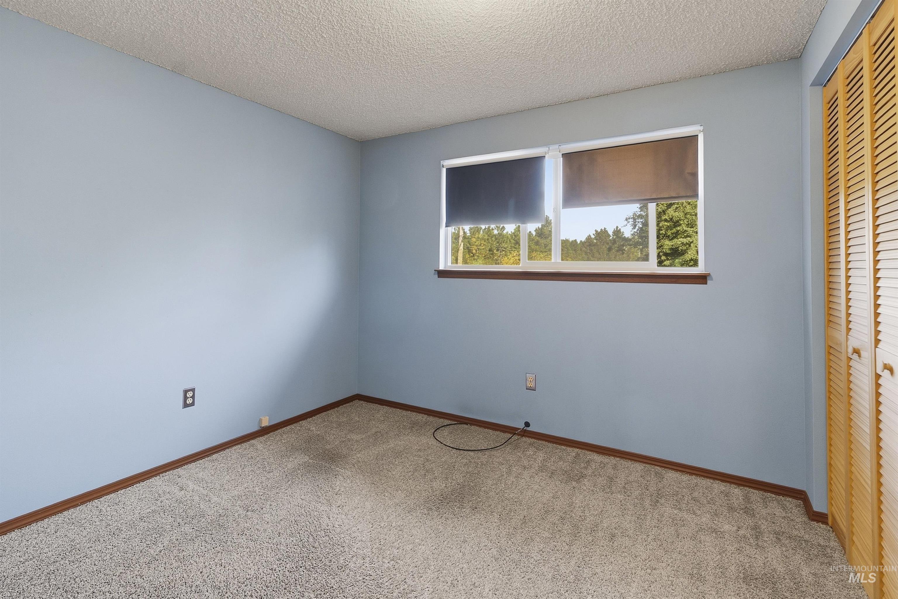 1177 Teare Rd Property Photo 24