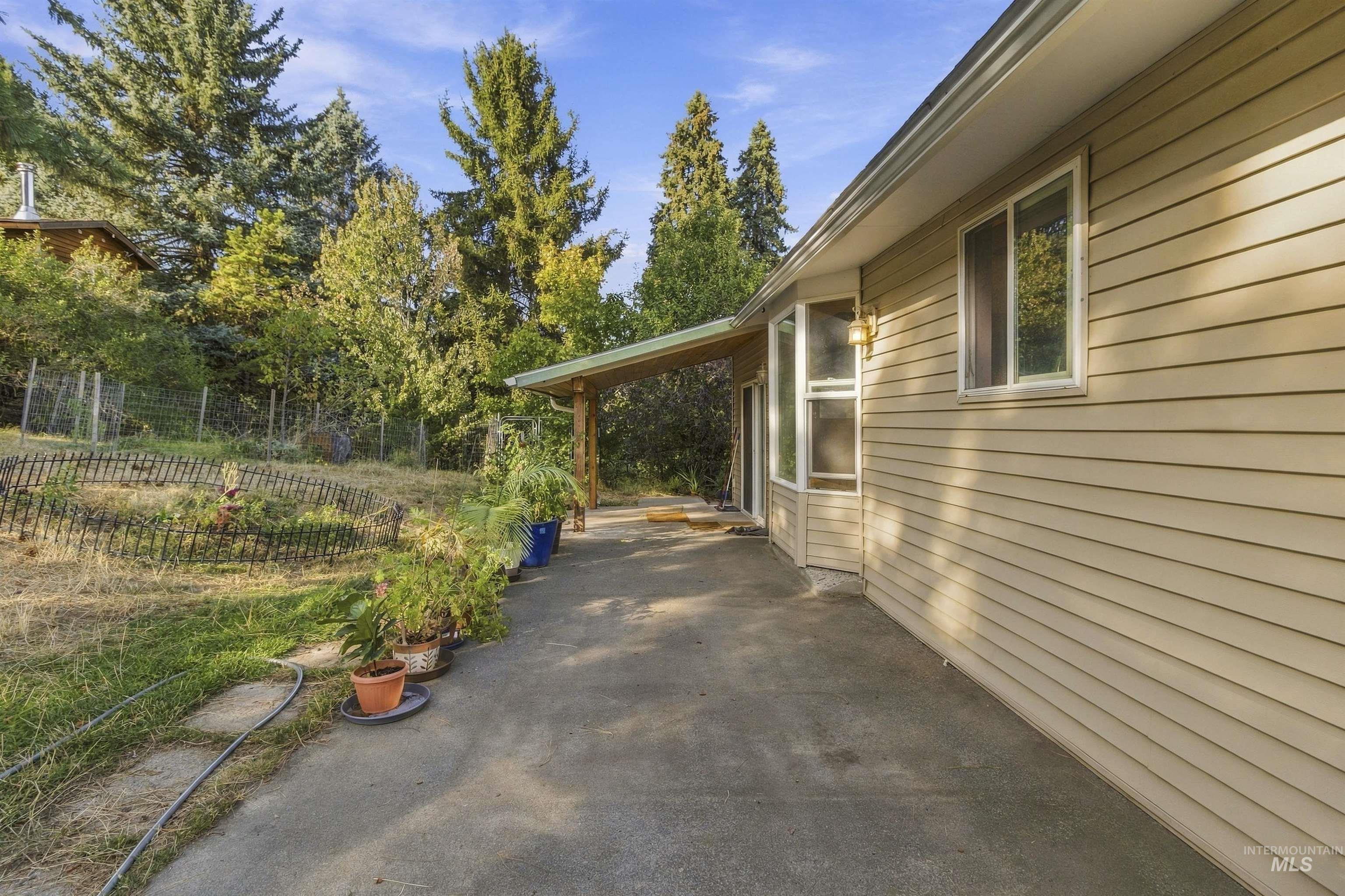 1177 Teare Rd Property Photo 34