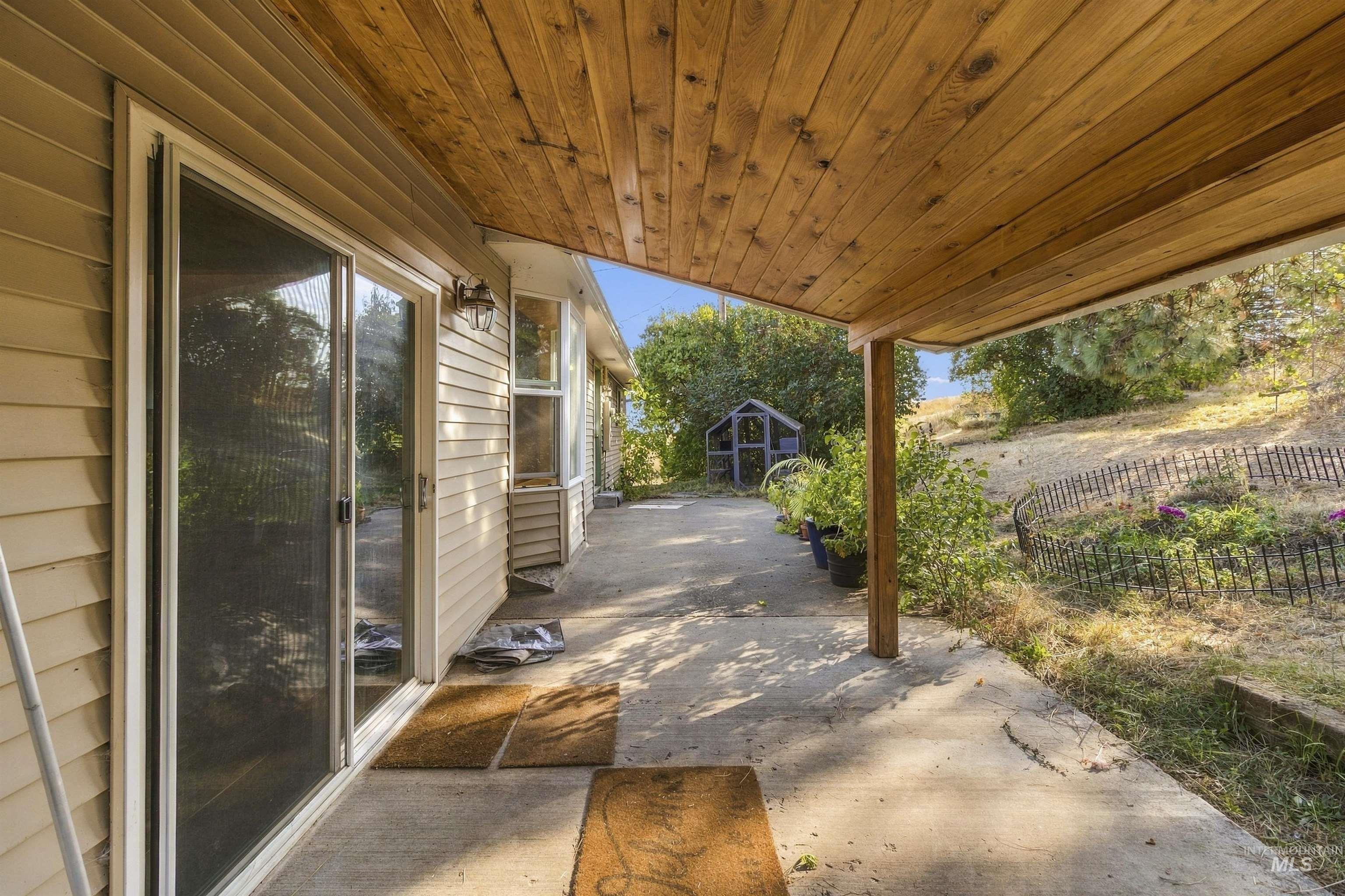 1177 Teare Rd Property Photo 37