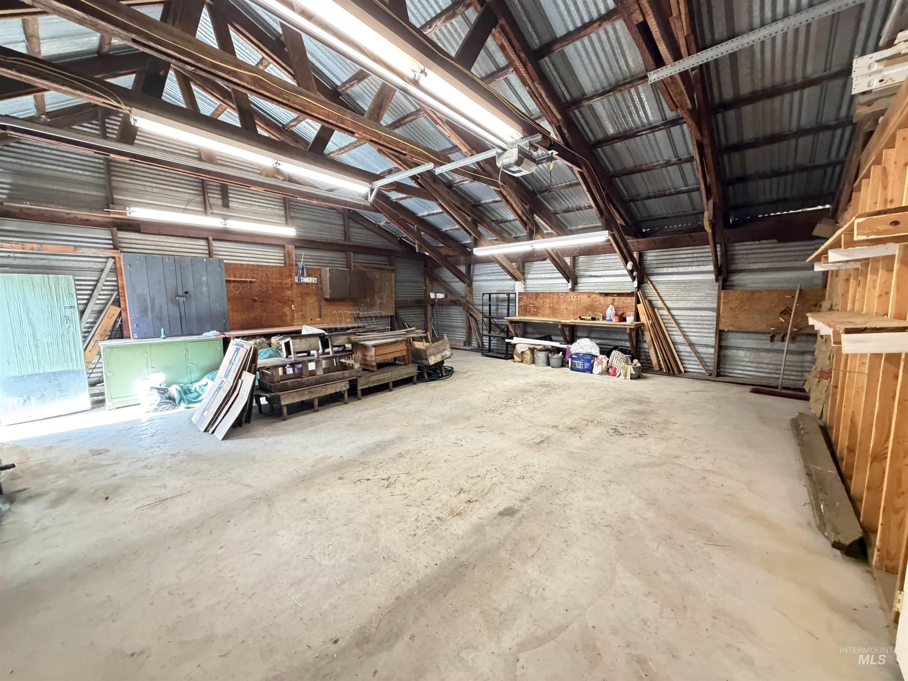 1177 Teare Rd Property Photo 39