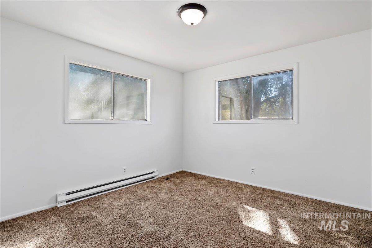 342 W Railroad Ave Property Photo 21