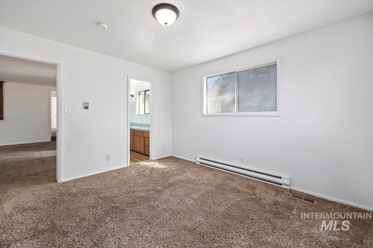 342 W Railroad Ave Property Photo 22