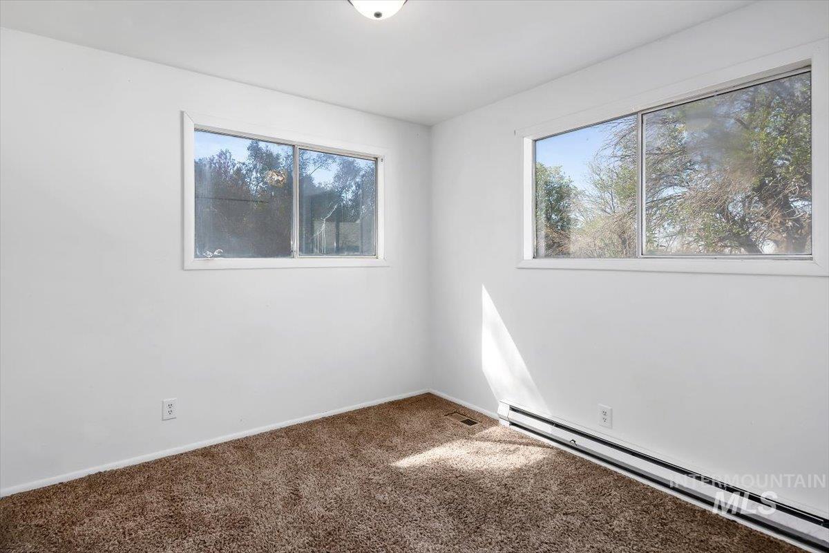 342 W Railroad Ave Property Photo 24