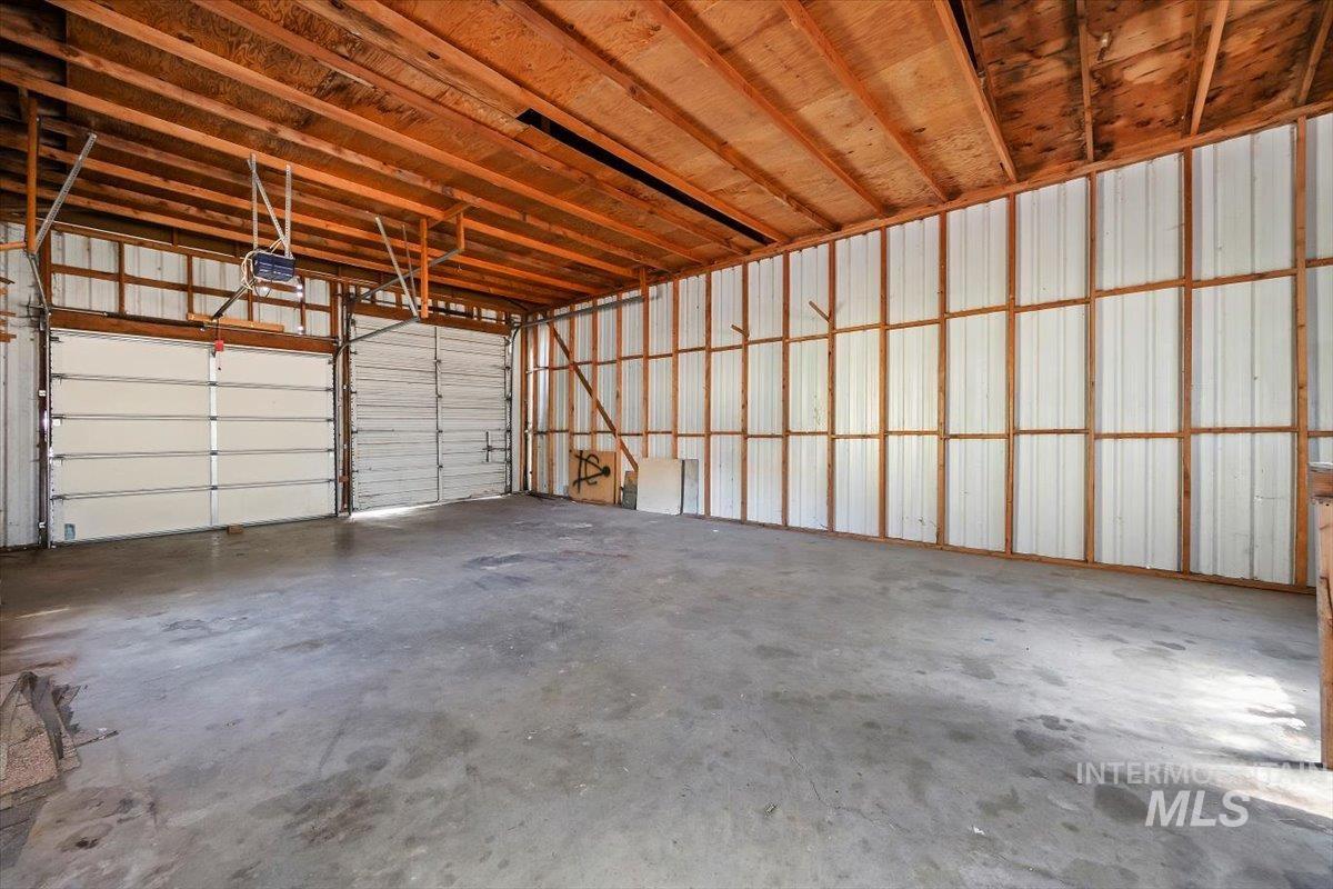 342 W Railroad Ave Property Photo 29