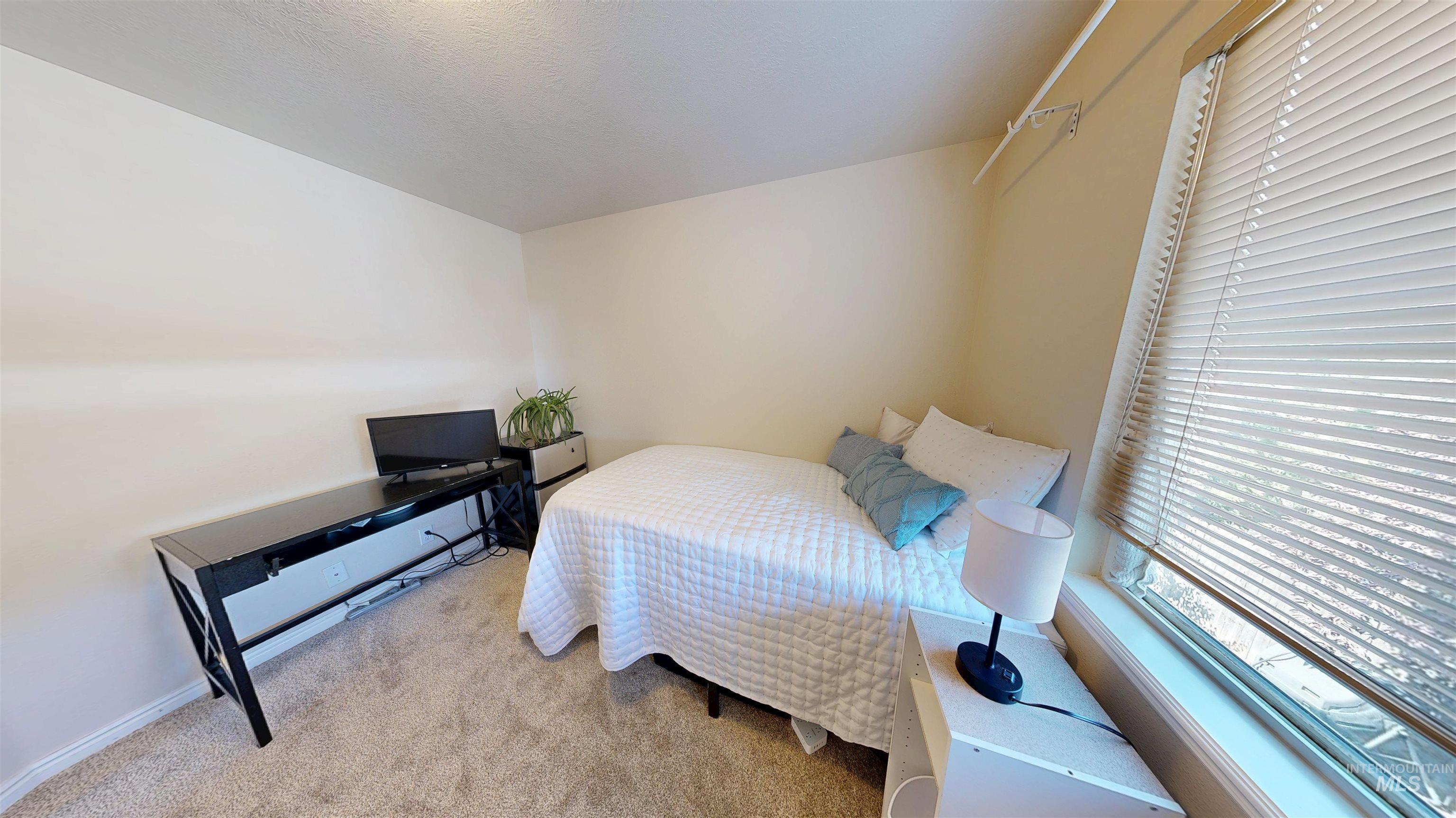 3389 N Yellow Peak Property Photo 27