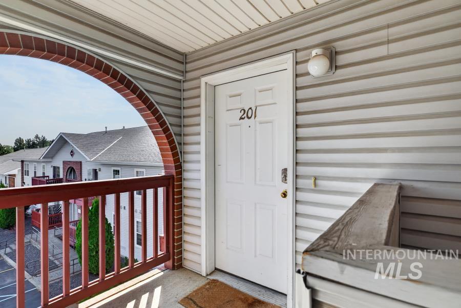 1475 Northwood #201 Property Photo 1