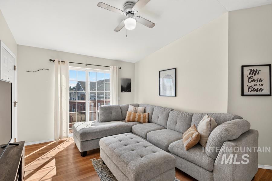 1475 Northwood #201 Property Photo 1
