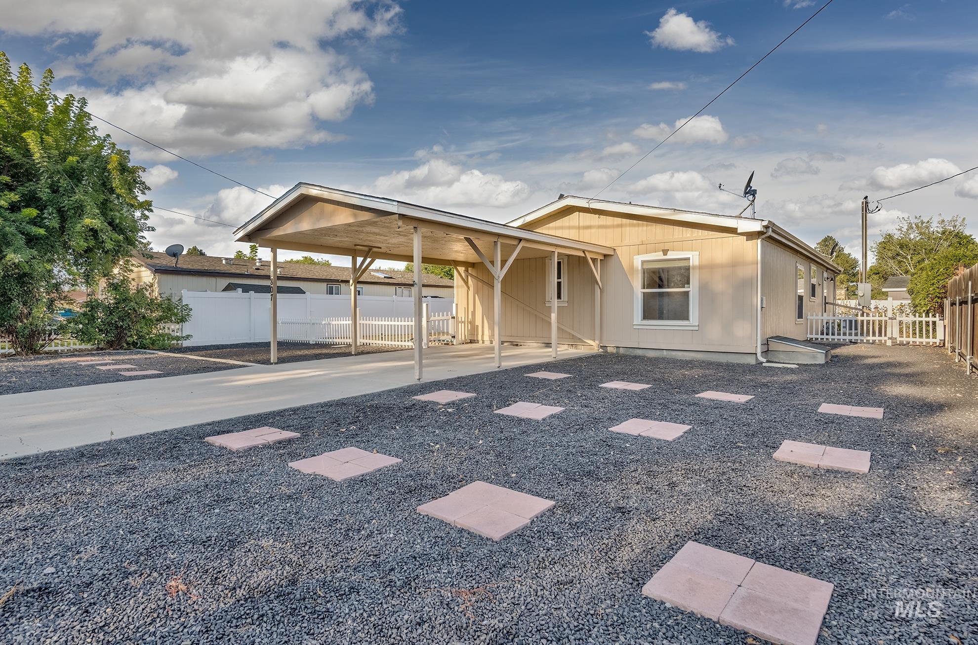 1807 Allen Ave. Property Photo 1