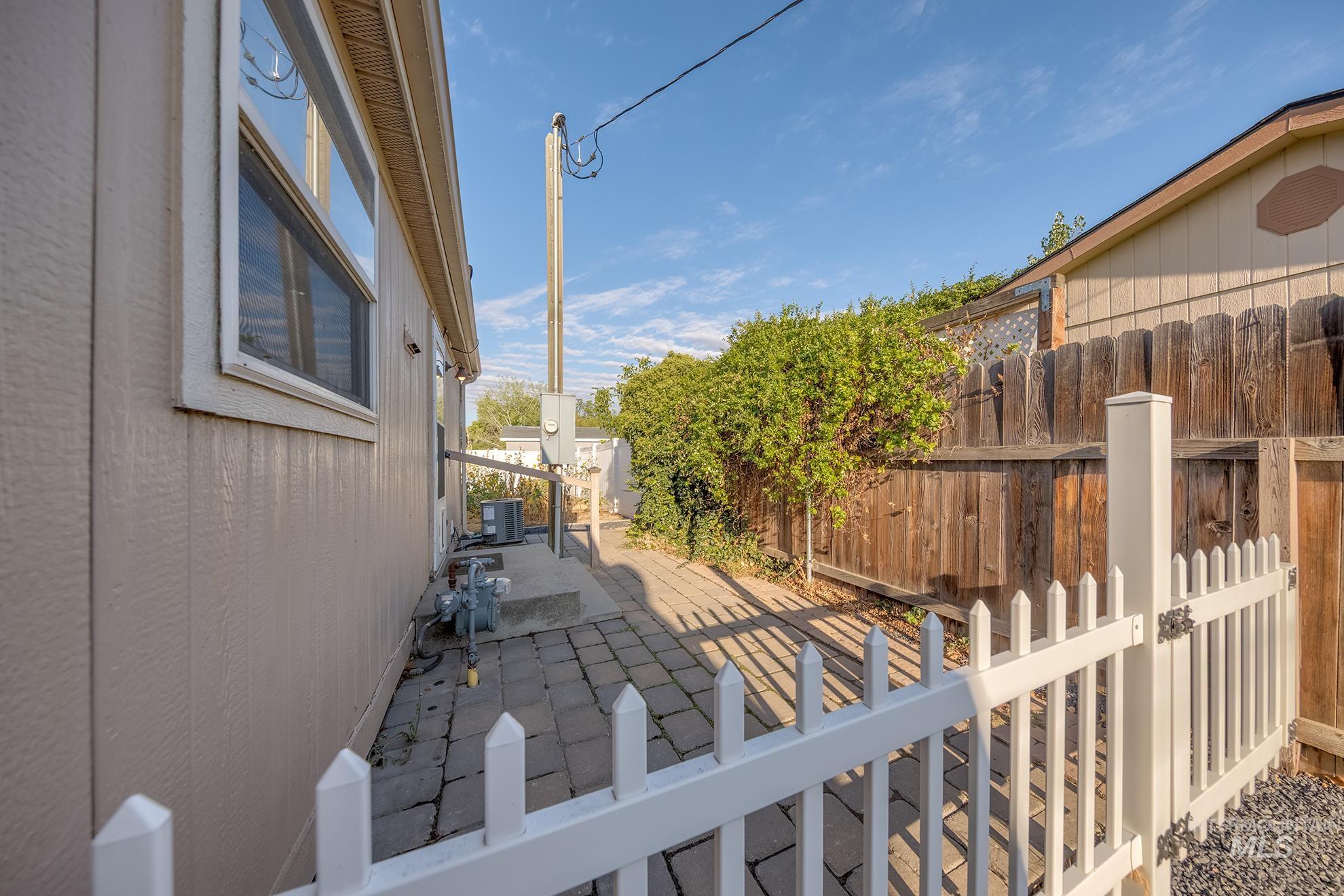 1807 Allen Ave. Property Photo 5