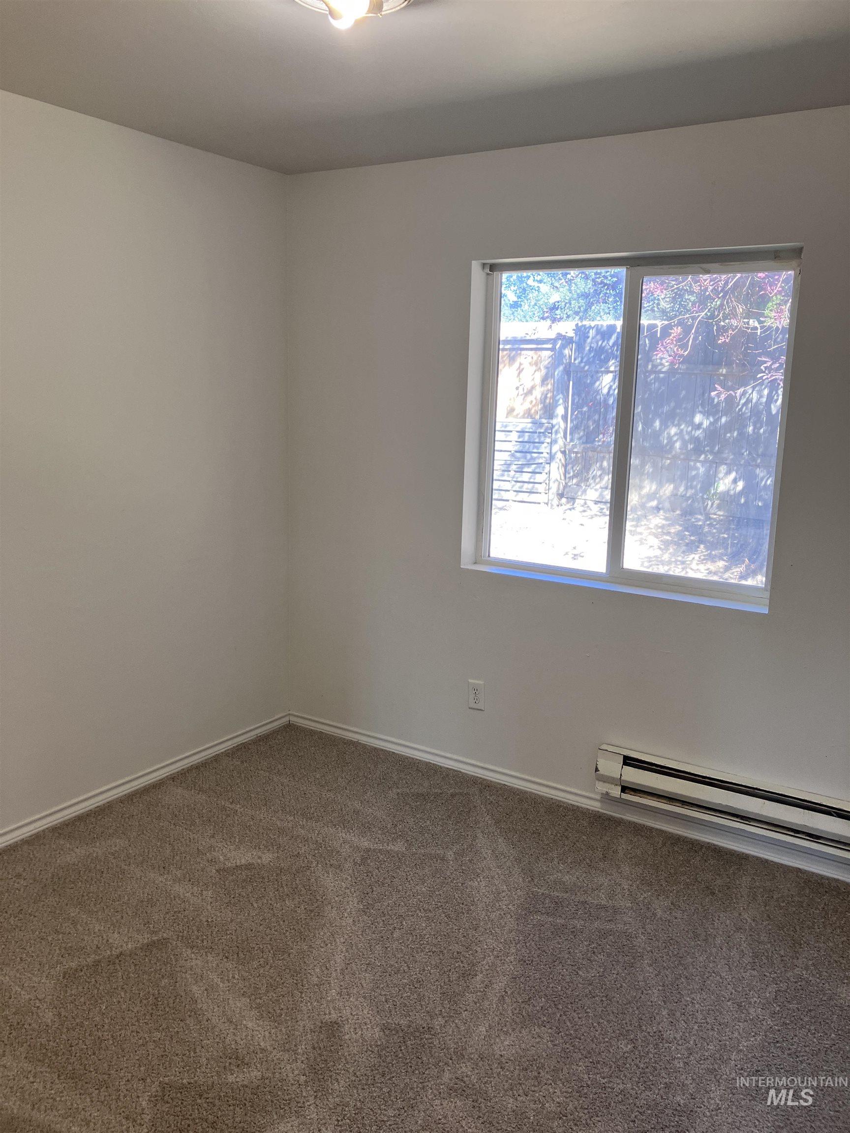 659 Cobra Court Property Photo 9