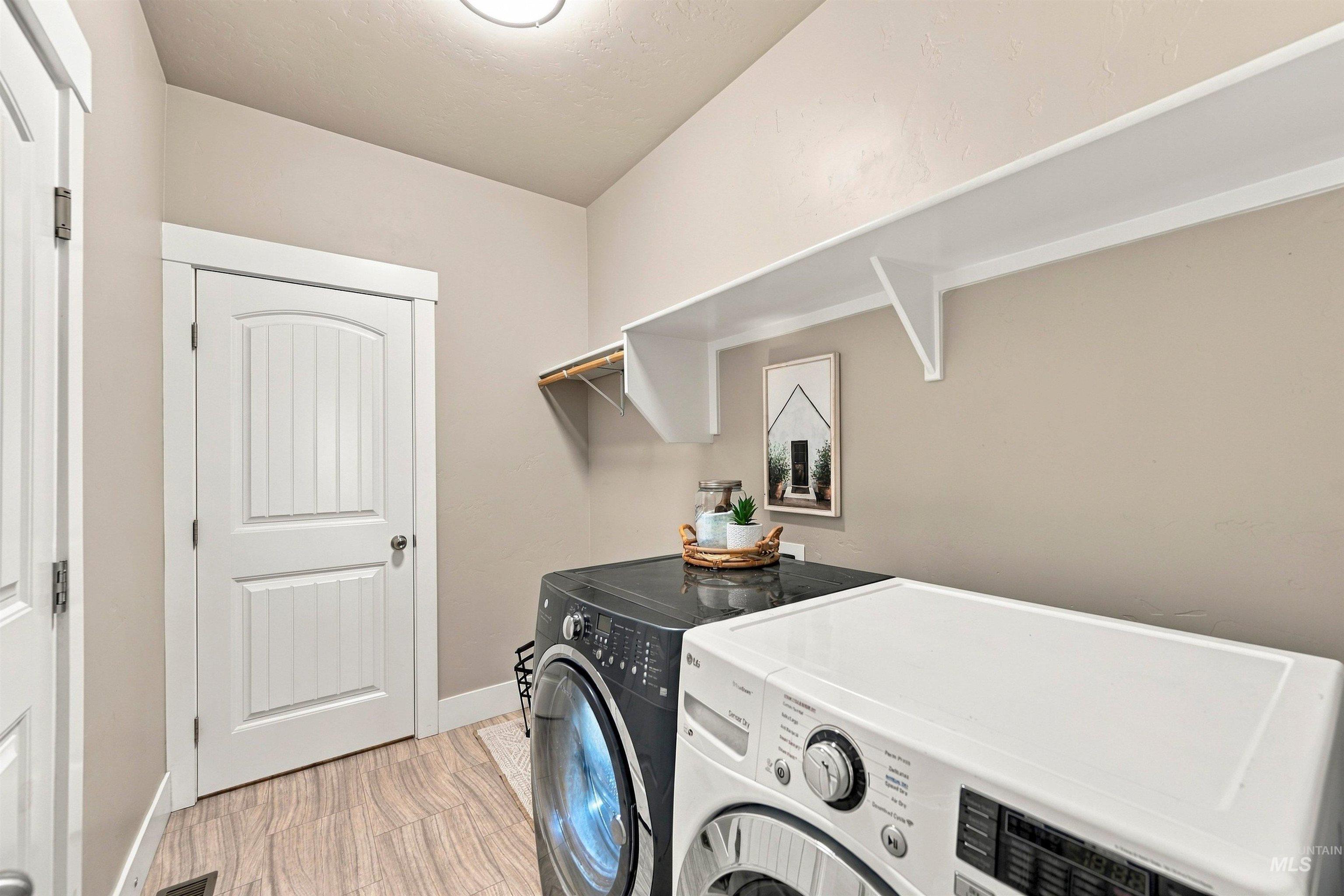 1656 Spring Creek Ave. Property Photo 25