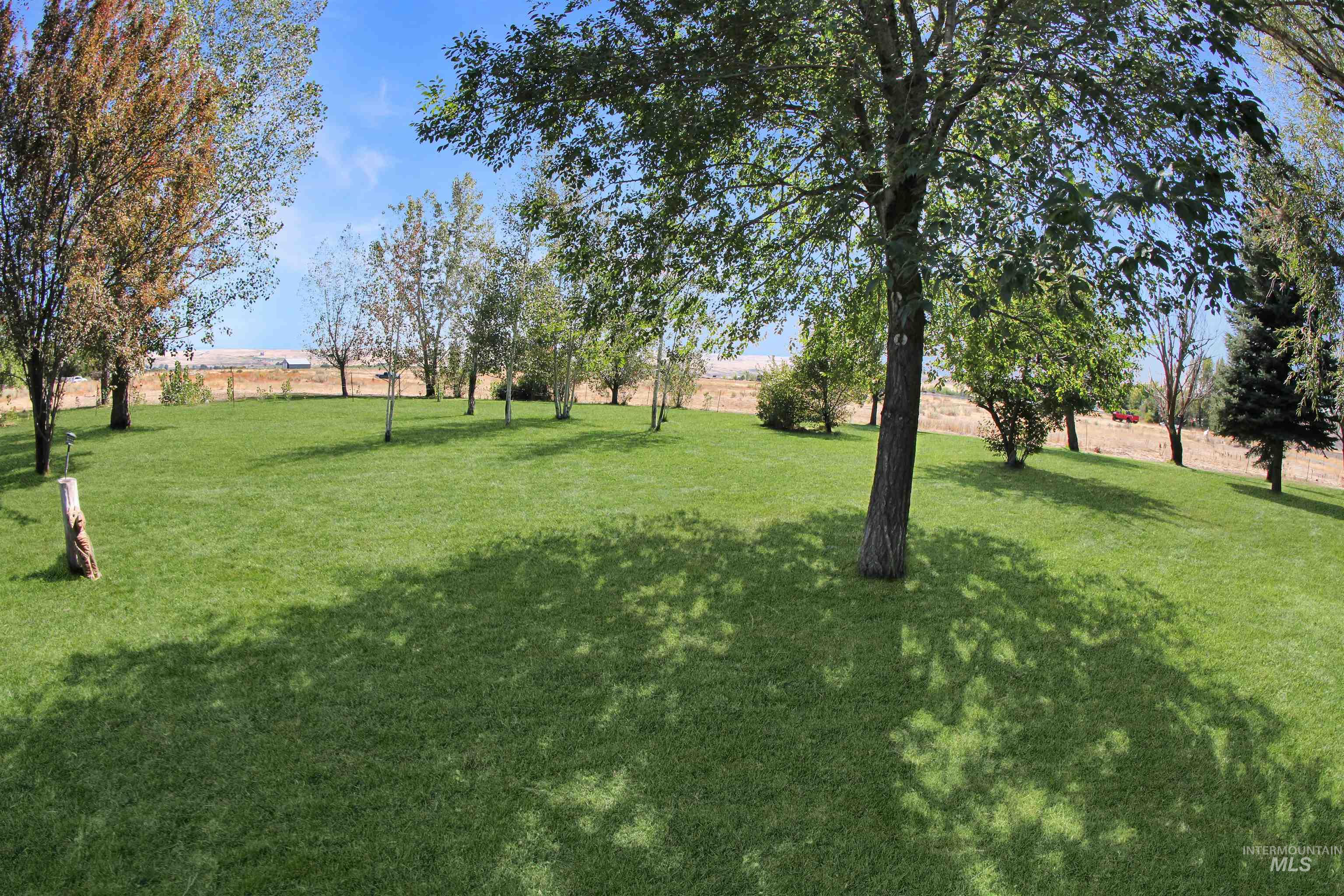 2110 Sage Creek Rd Property Photo 2