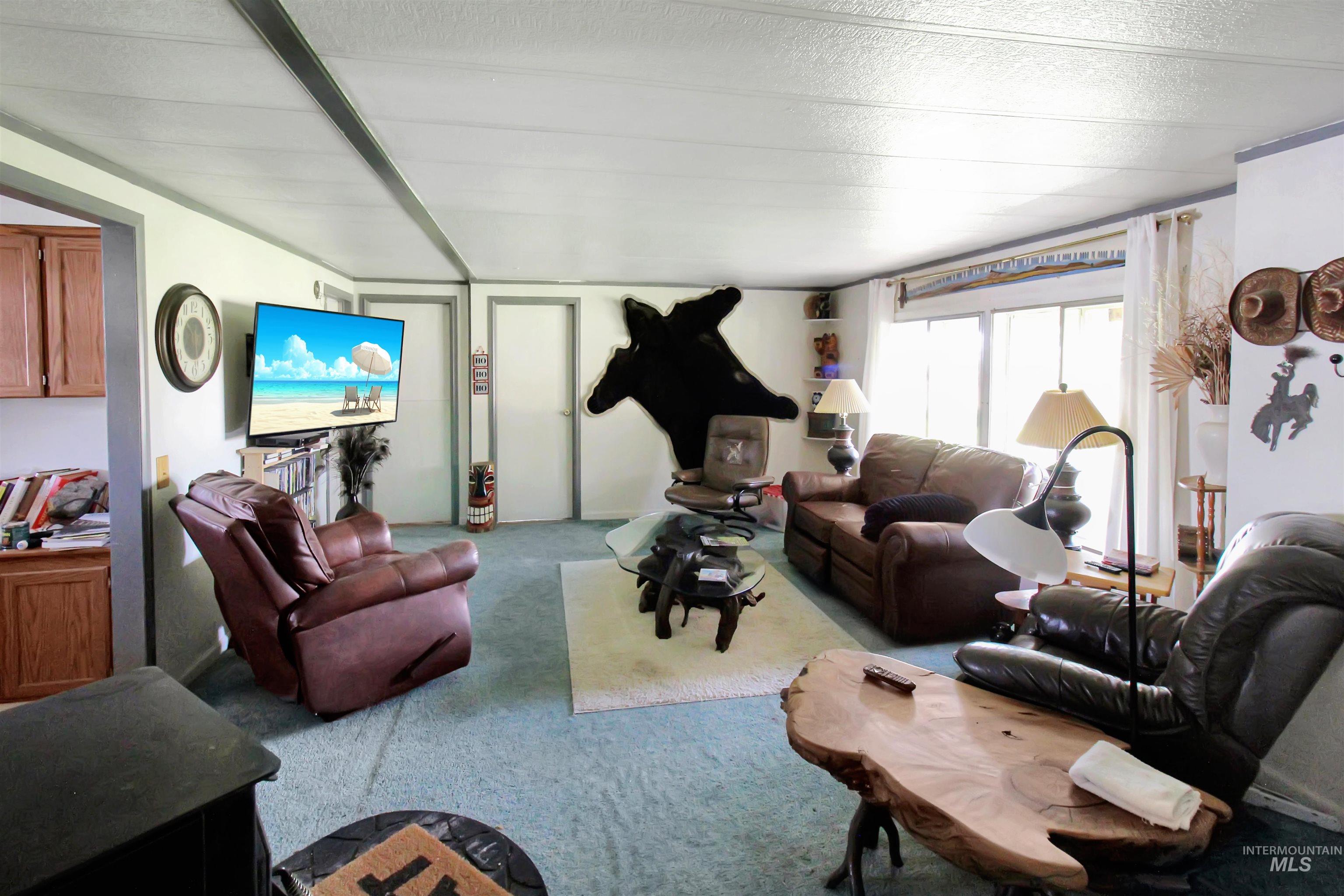 2110 Sage Creek Rd Property Photo 6