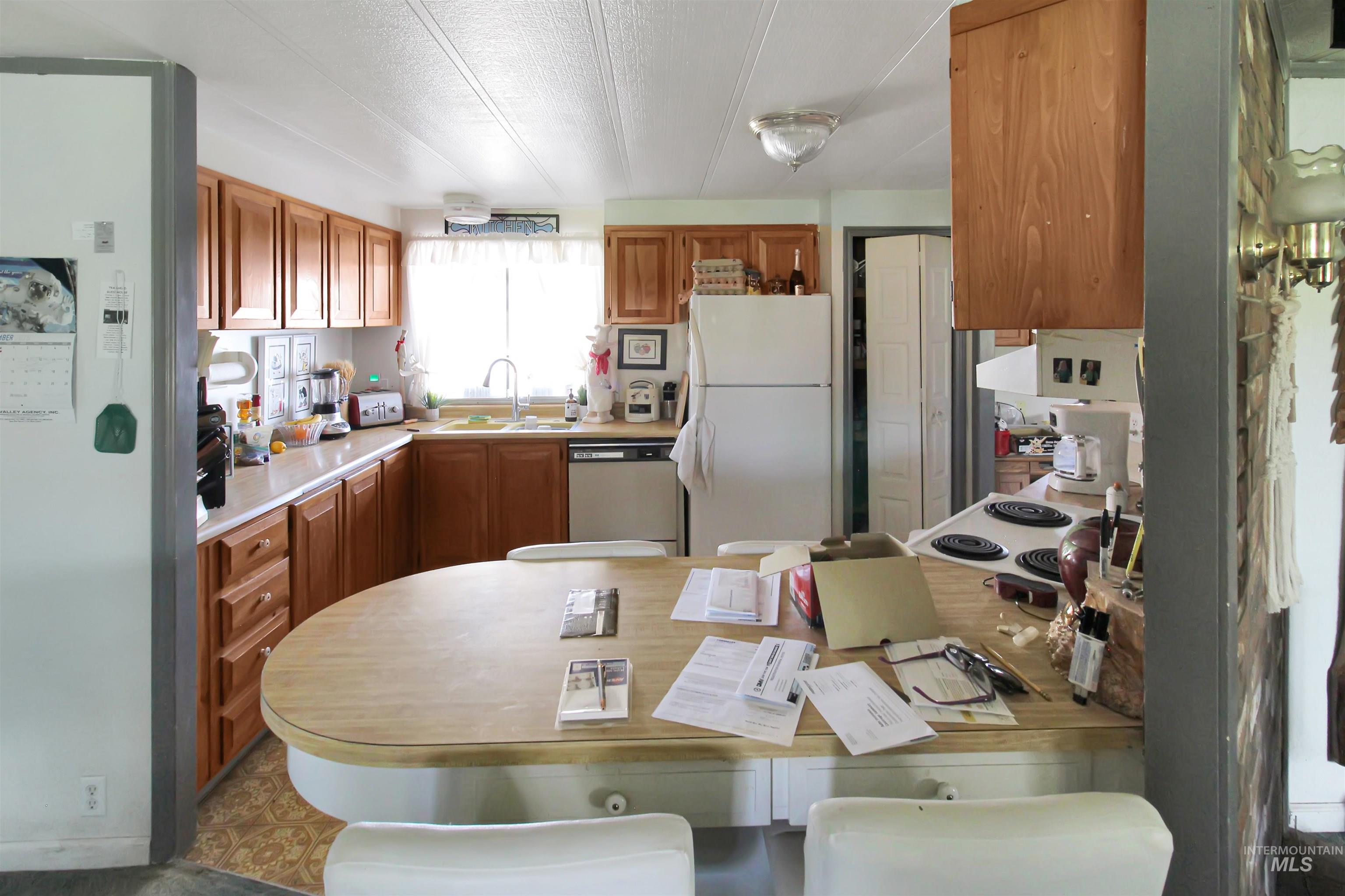 2110 Sage Creek Rd Property Photo 8