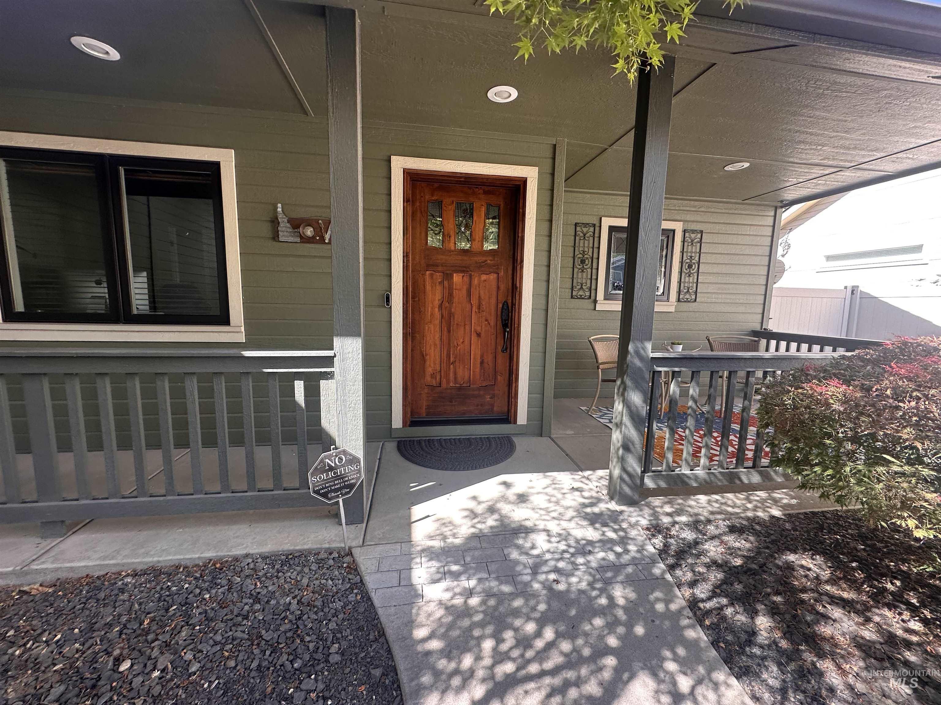 699 N Shadowridge Property Photo 3