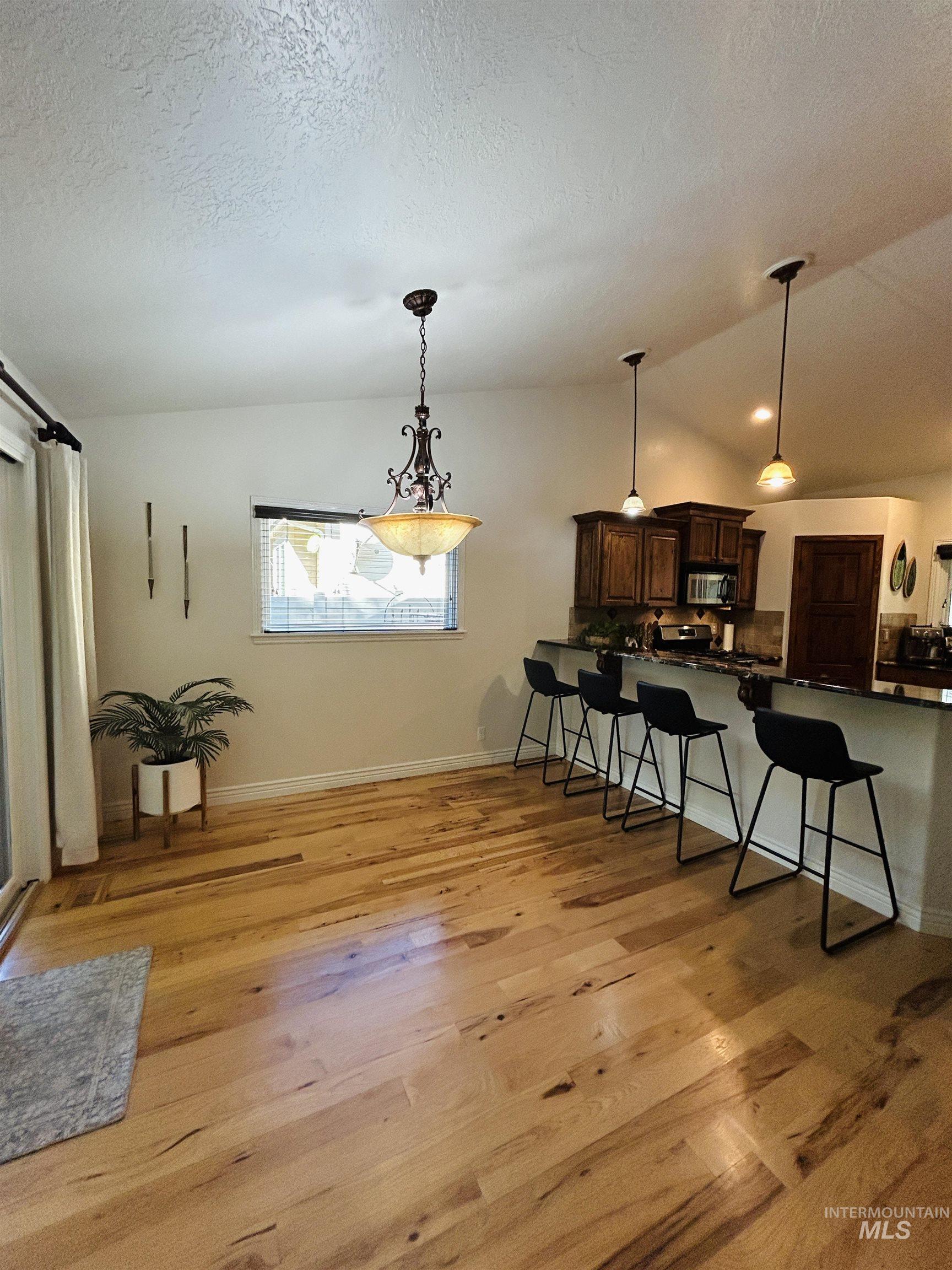 699 N Shadowridge Property Photo 5