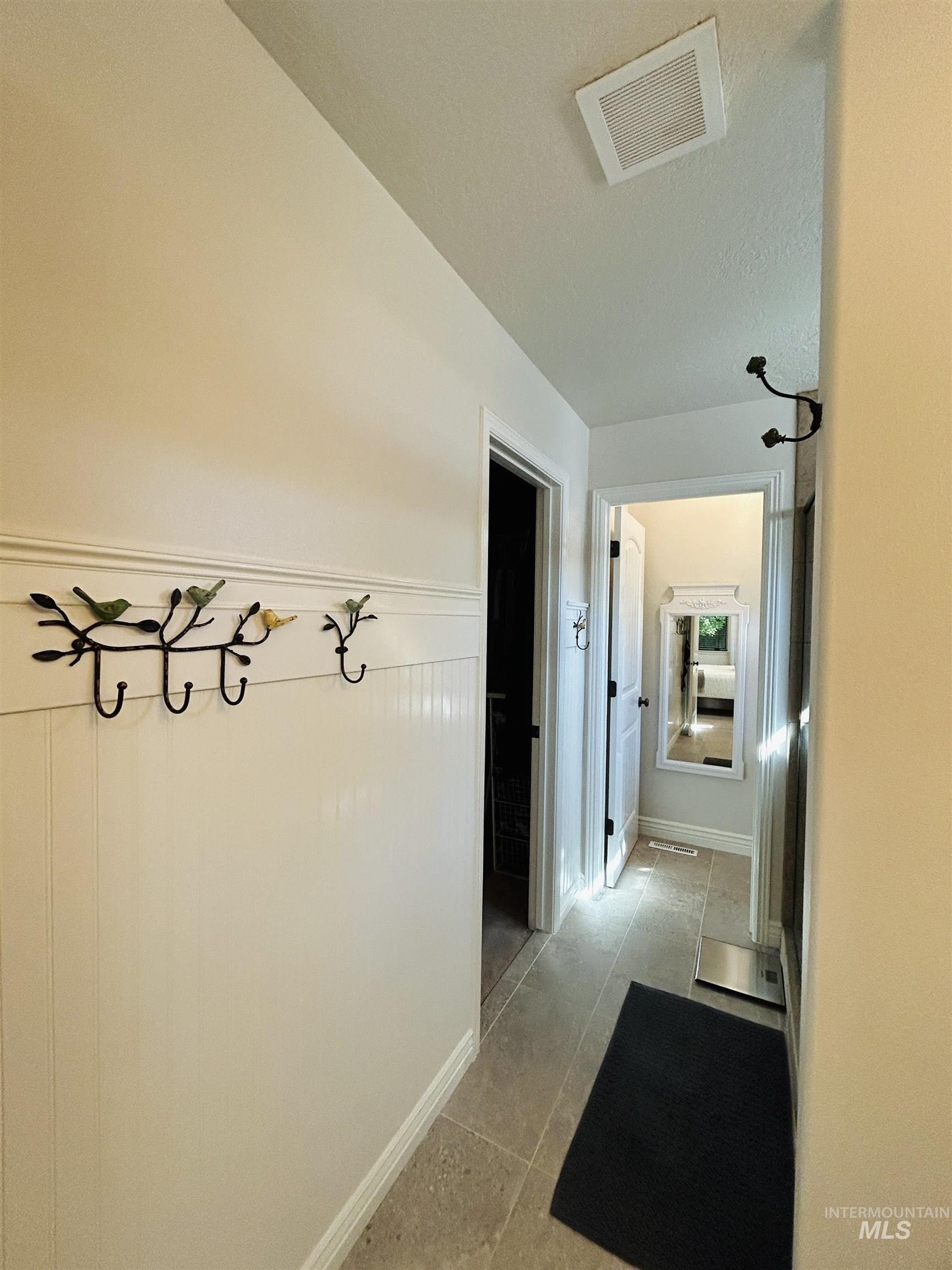699 N Shadowridge Property Photo 14