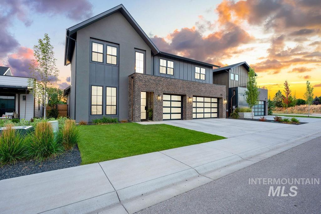 115 S Steel Farm Property Photo 1