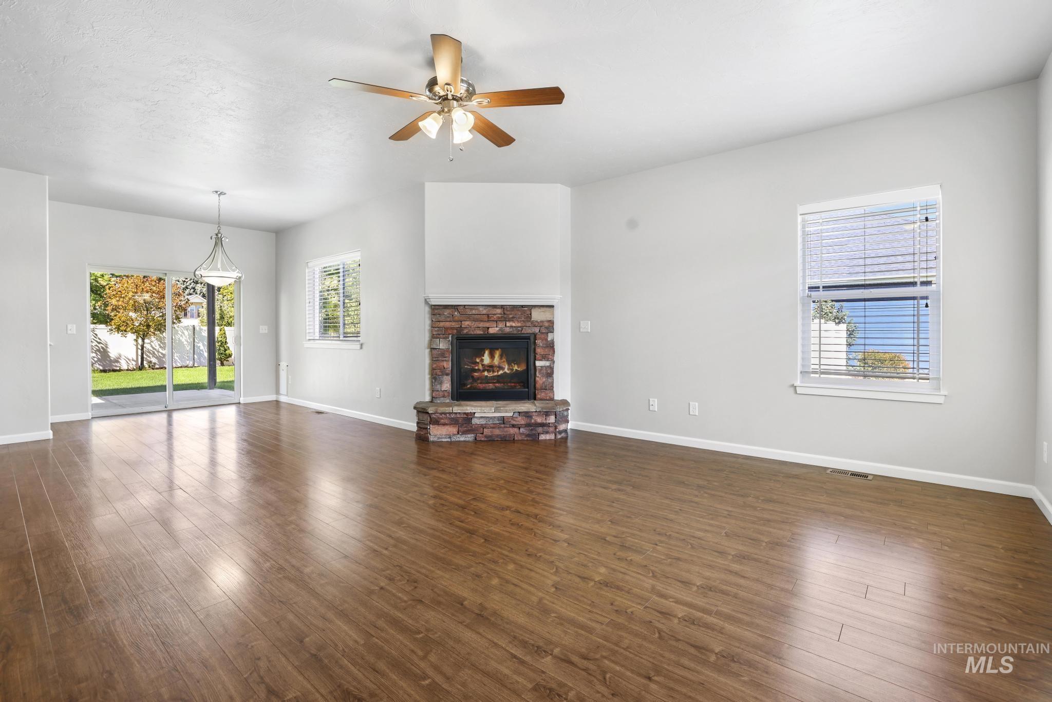 2168 Candleridge Dr Property Photo 10