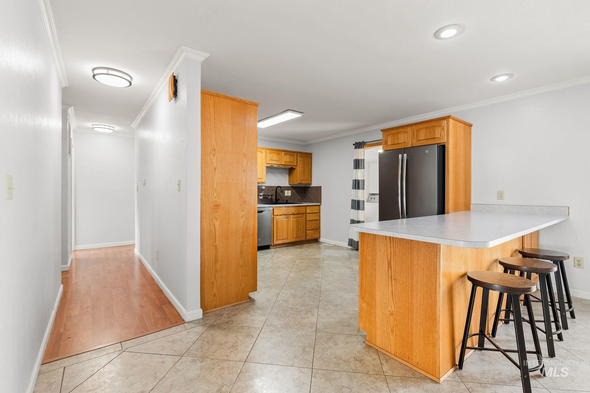 1220 4th St Property Photo 4