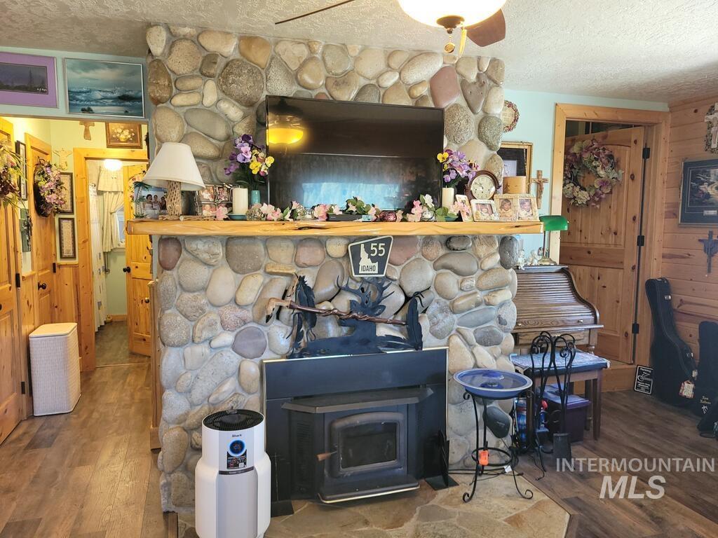 9775 Hwy 55 Property Photo 14