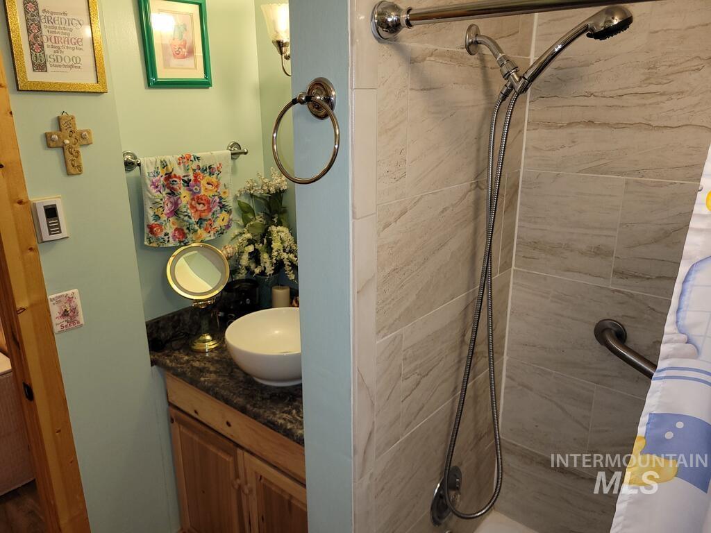 9775 Hwy 55 Property Photo 23