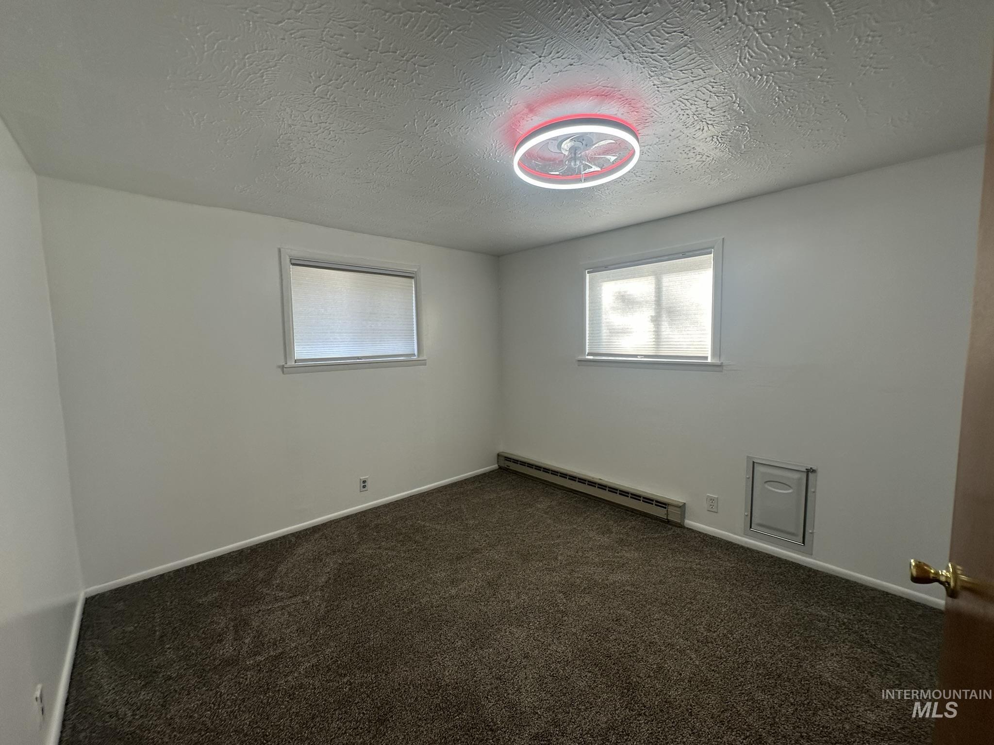 385 Anchor Property Photo 16
