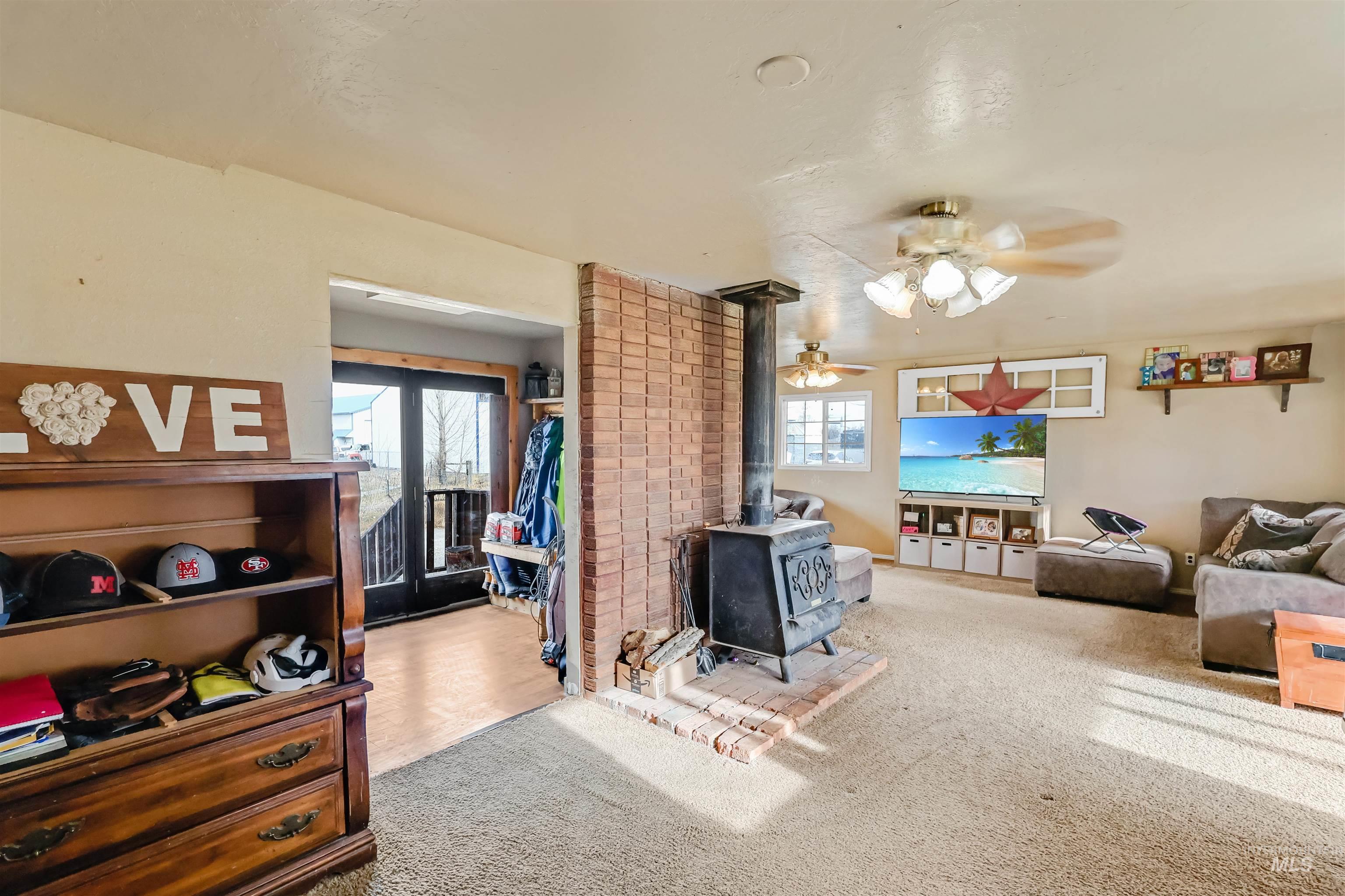 136 S 100 W Property Photo 13