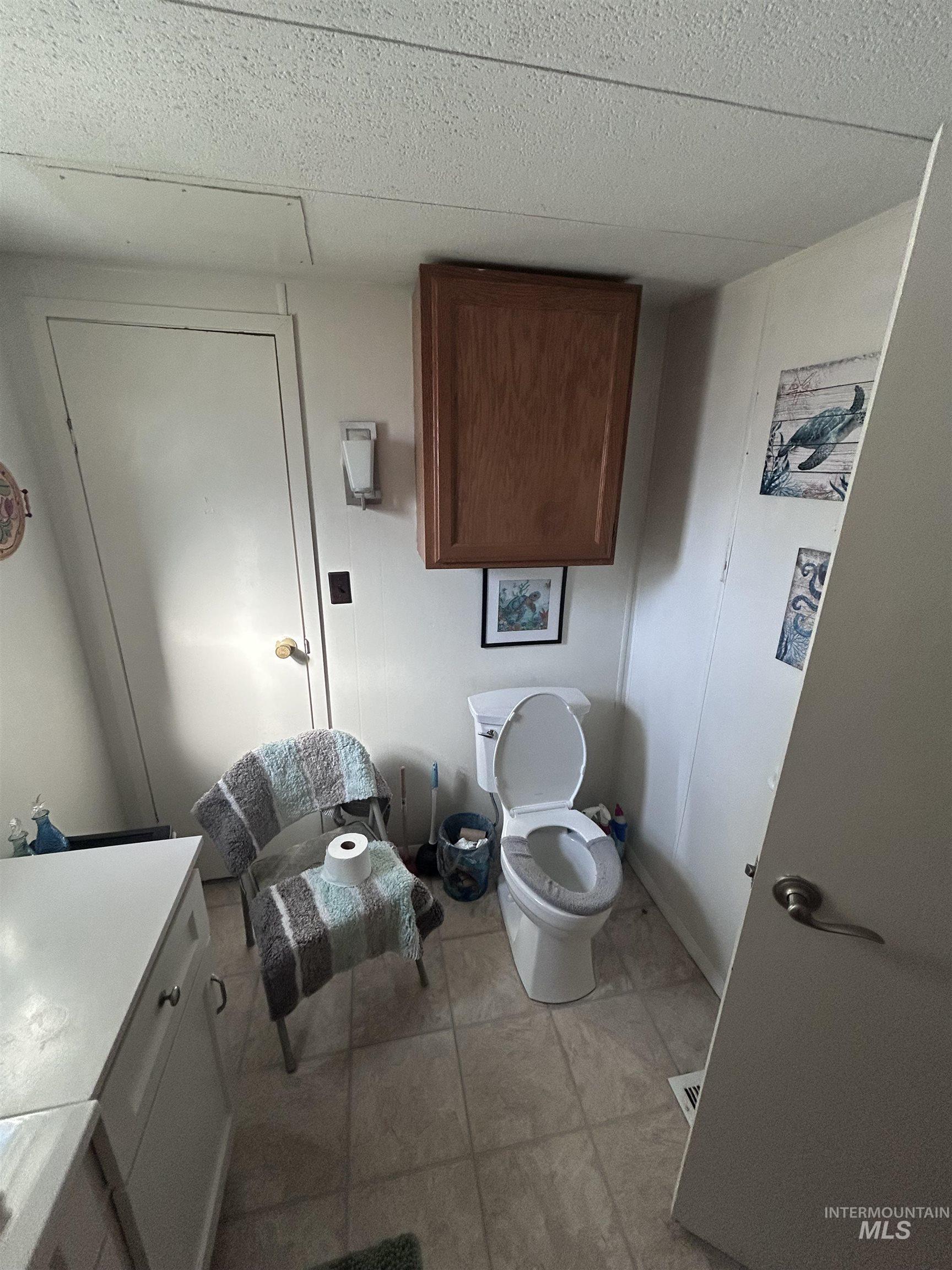 2205 E Linden St Property Photo 18