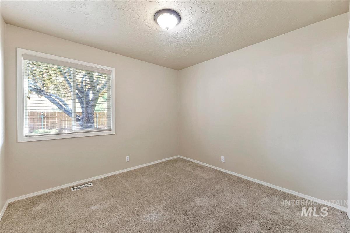 2866 N Penny Royal Place Property Photo 33