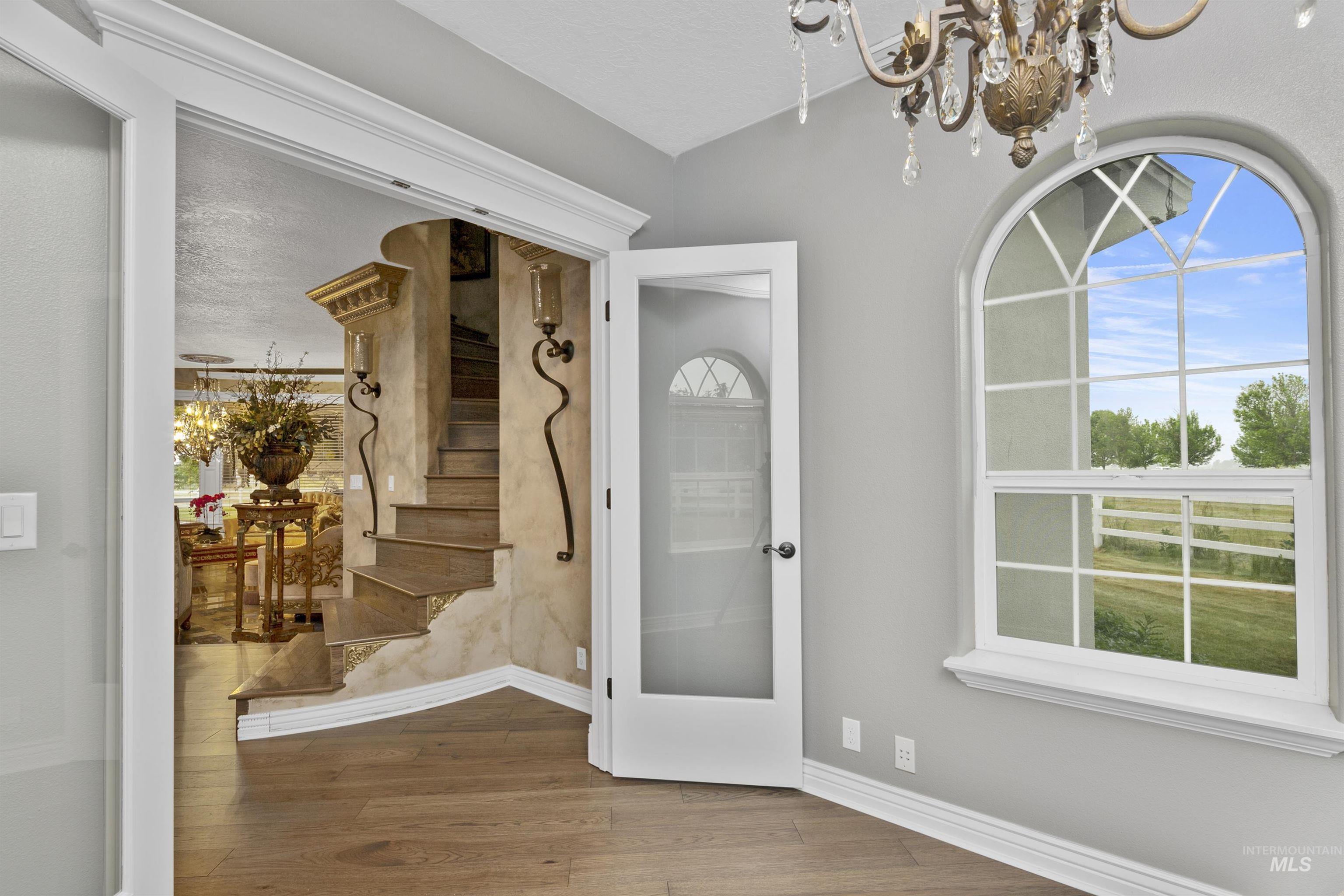 4039 Saint James Loop Property Photo 8