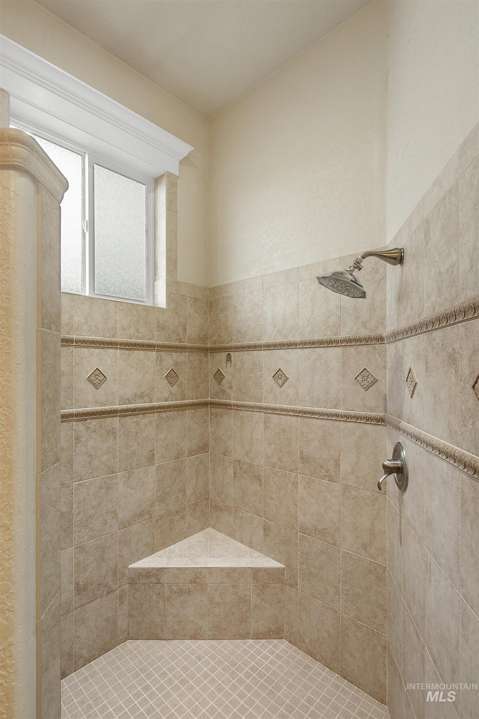 4039 Saint James Loop Property Photo 33