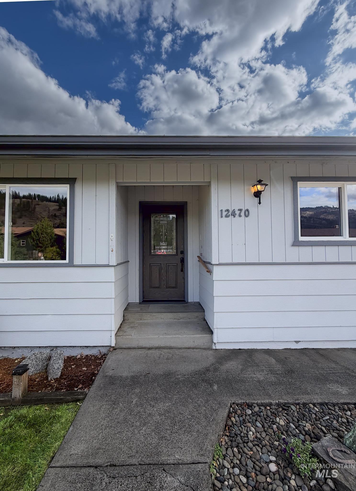 12470 Vista Avenue Property Photo 4
