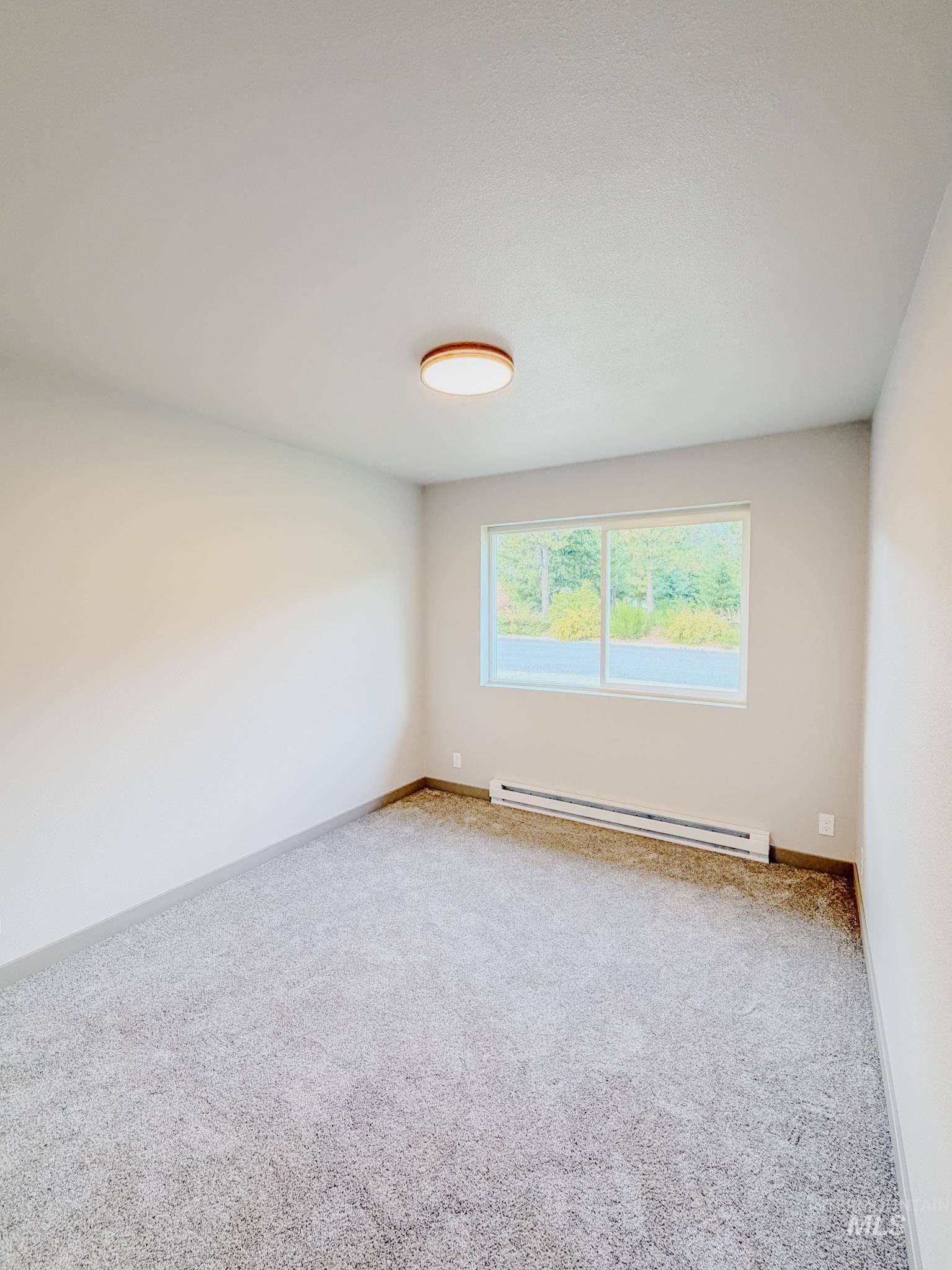 12470 Vista Avenue Property Photo 28