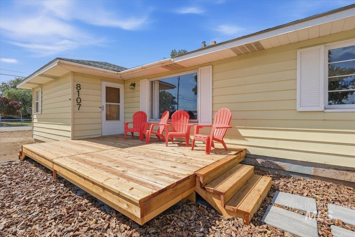8107 W King St Property Photo 1