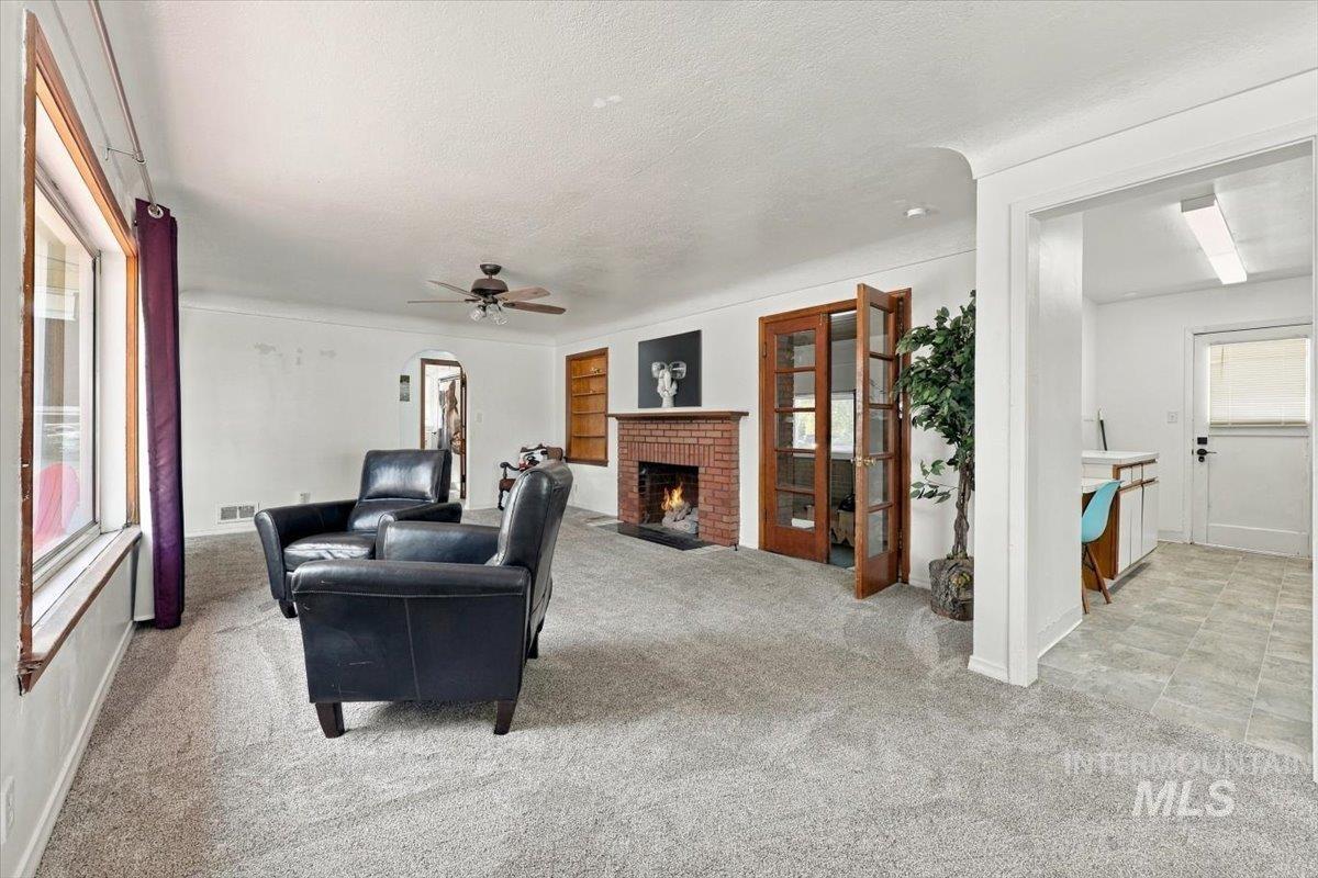 8111 W King St Property Photo 5