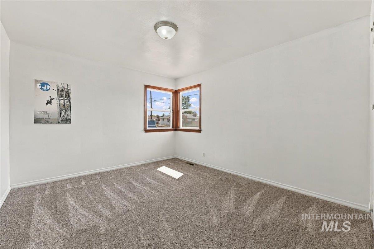 8111 W King St Property Photo 11