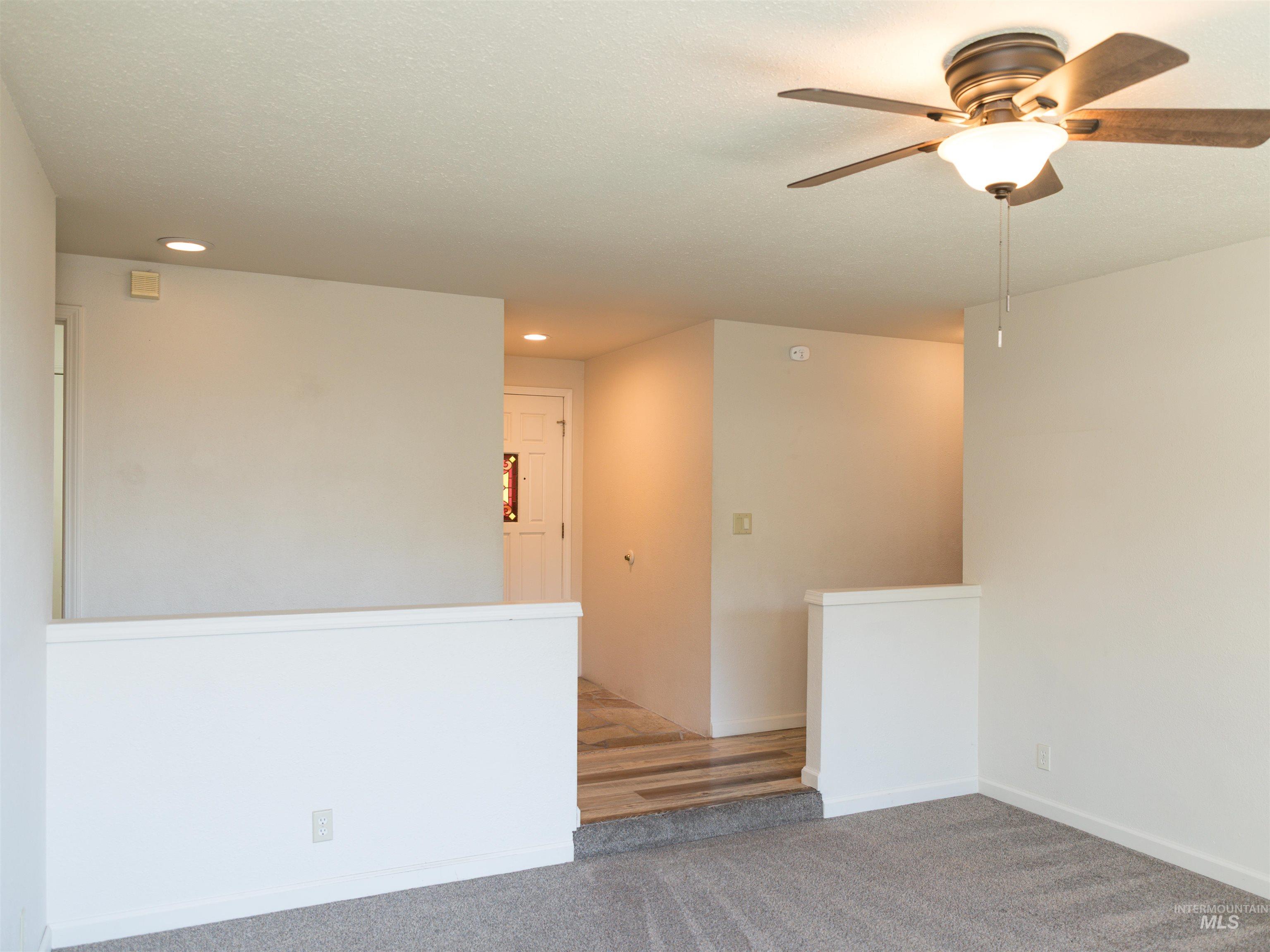 2556 Sw 2nd Avenue Property Photo 5