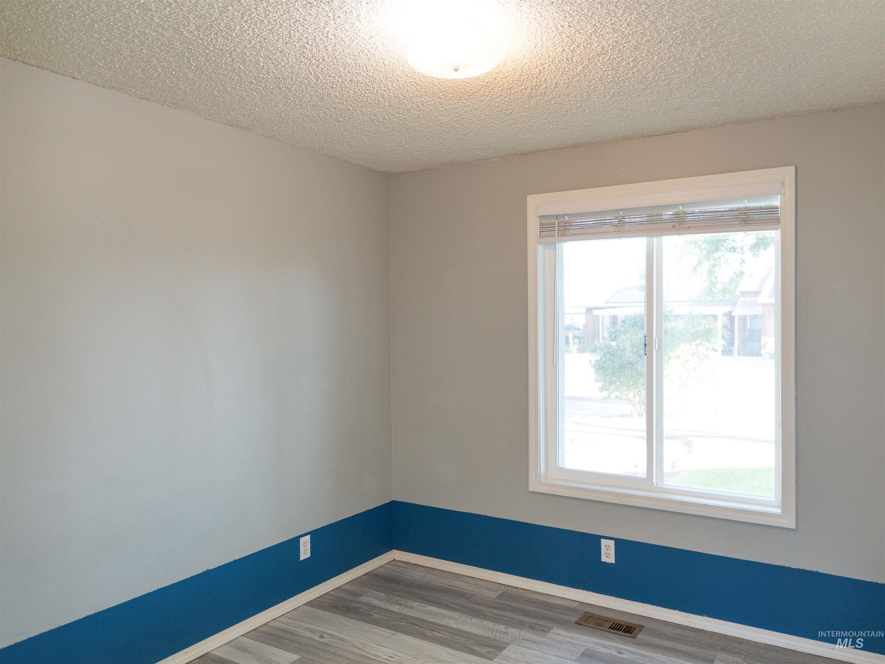 2556 Sw 2nd Avenue Property Photo 20