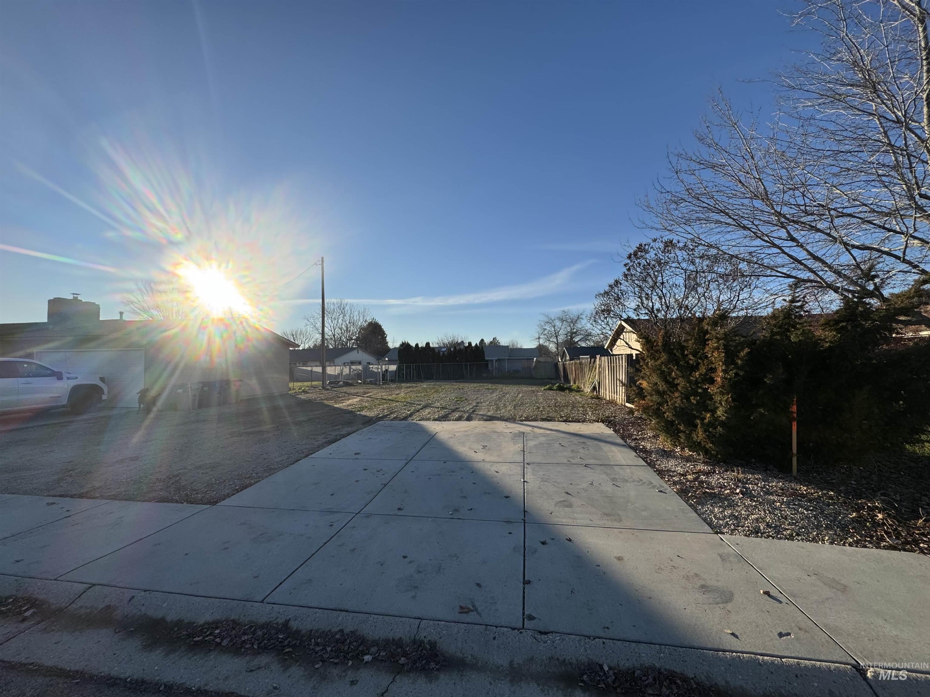 3435 N Jullion St Property Photo 2