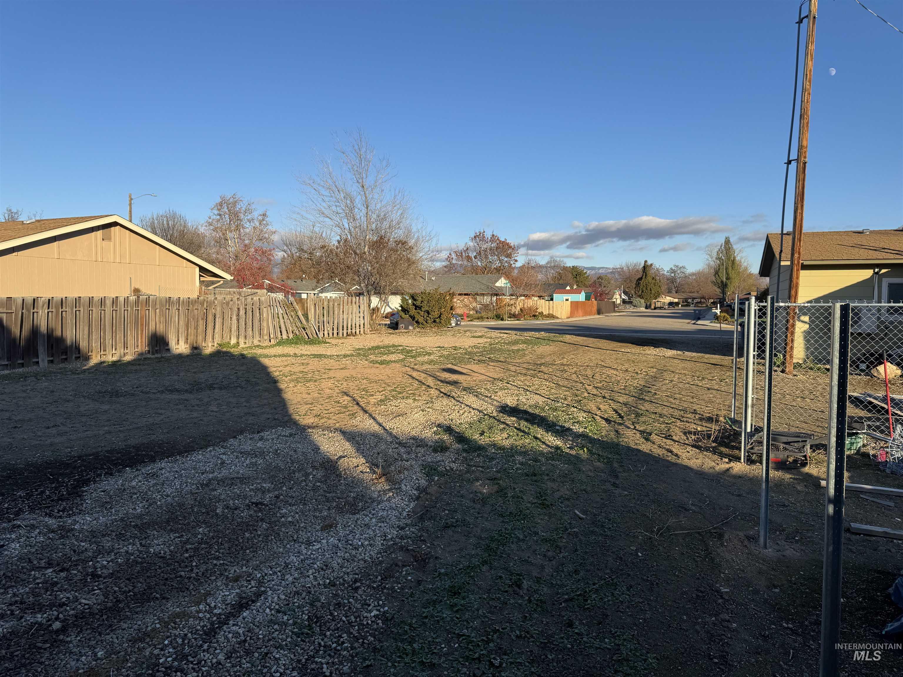 3435 N Jullion St Property Photo 4