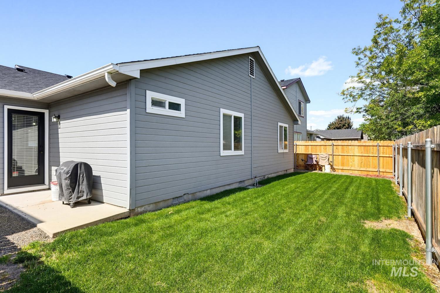 5221 Lockwood Property Photo 24
