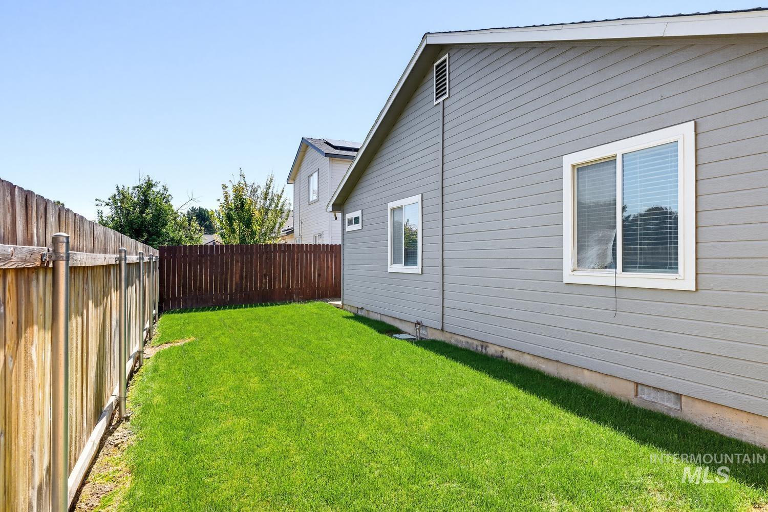 5221 Lockwood Property Photo 25