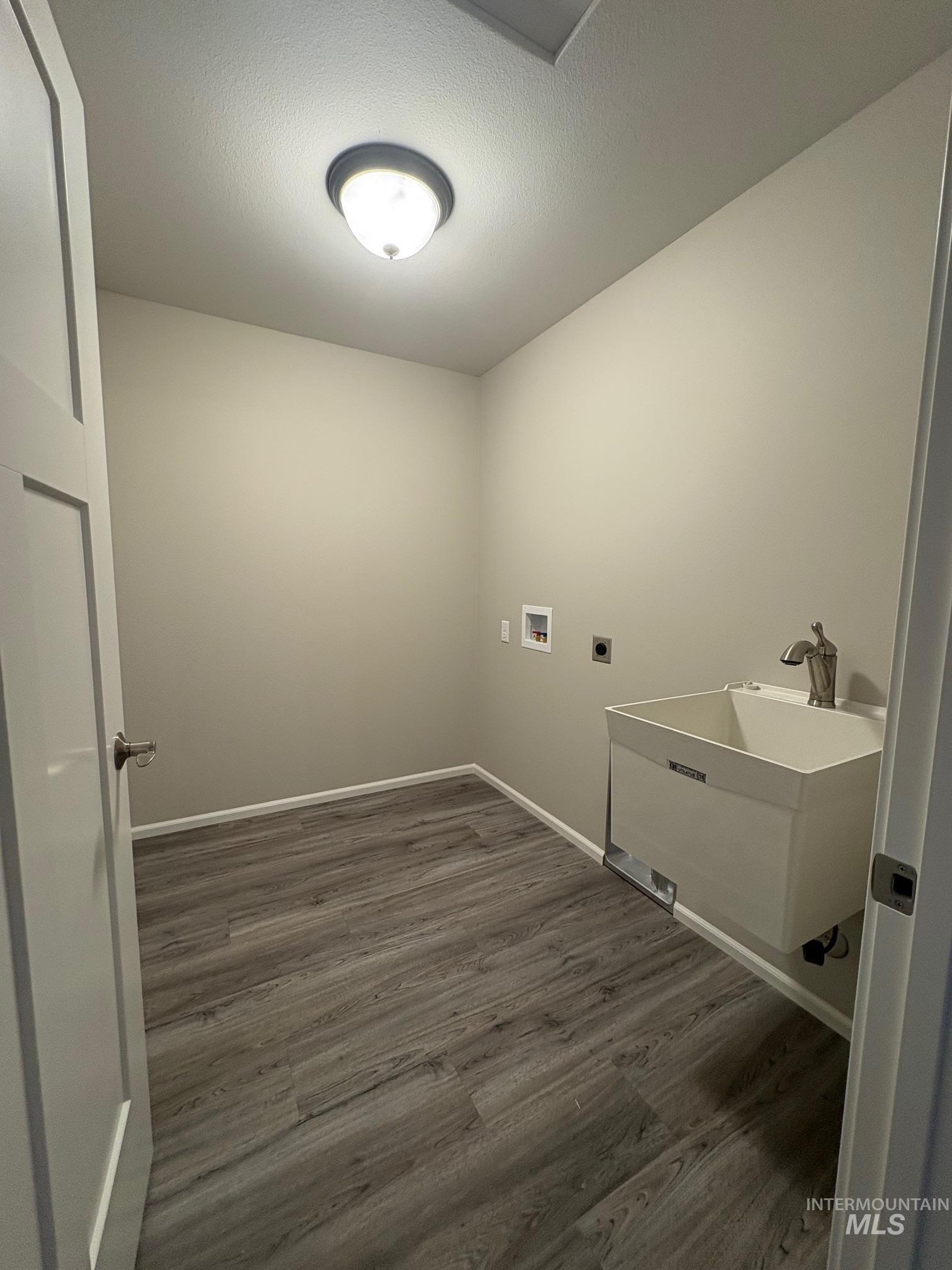 1756 Painted Rock Court Property Photo 8
