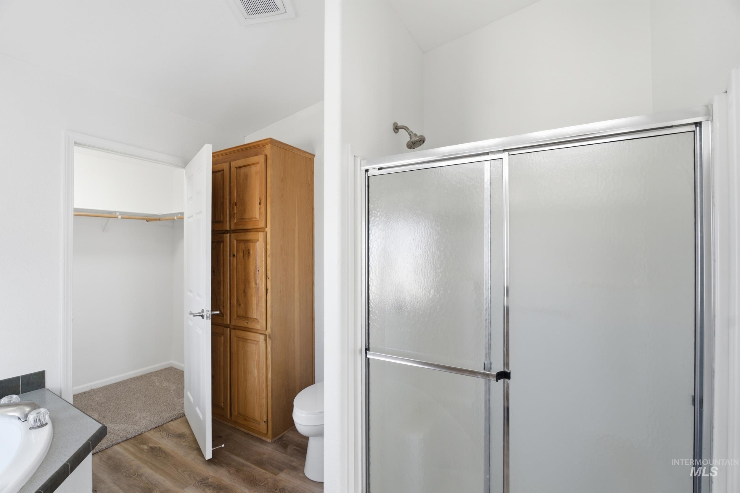 3095 Center Ave Property Photo 18