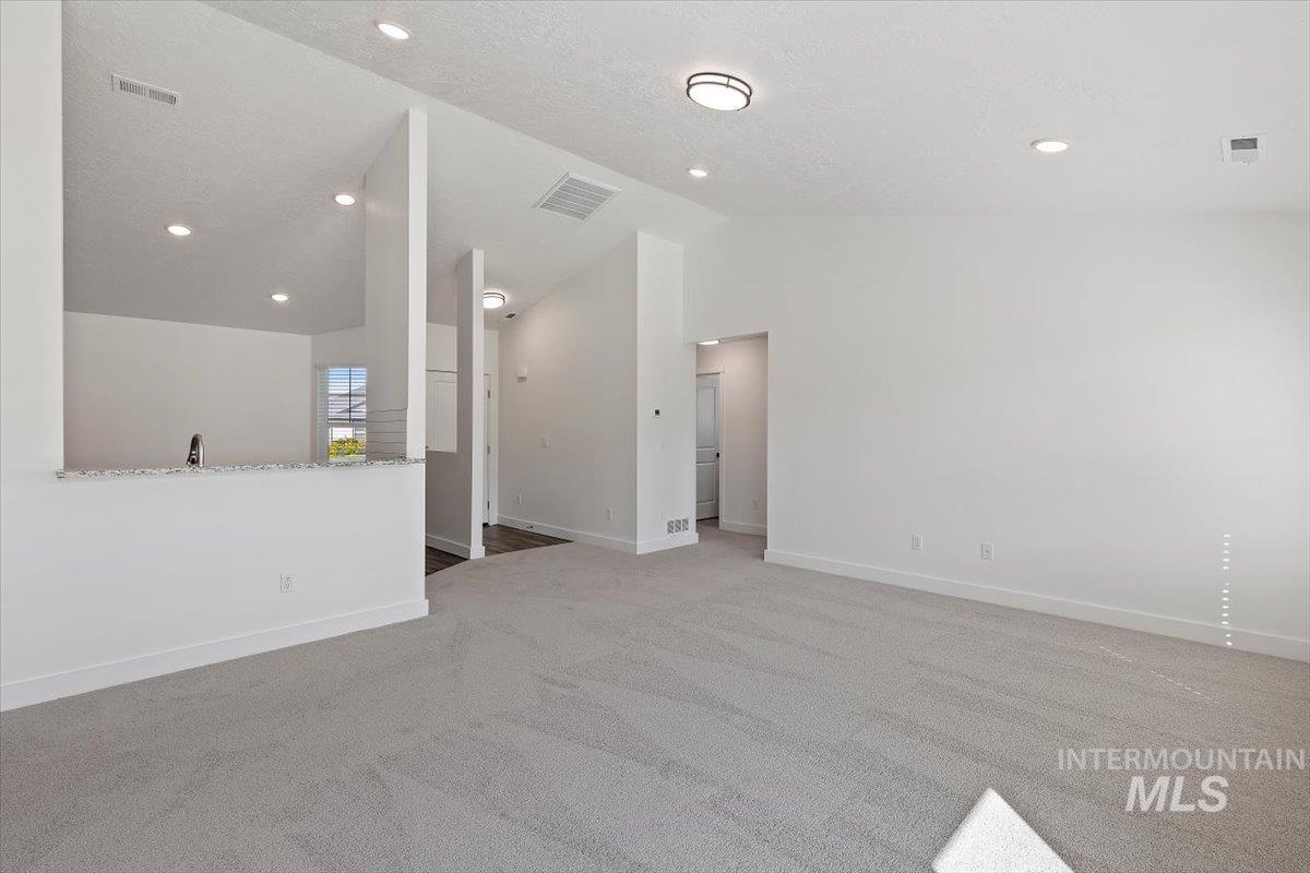 12151 W Soapstone Dr. Property Photo 8