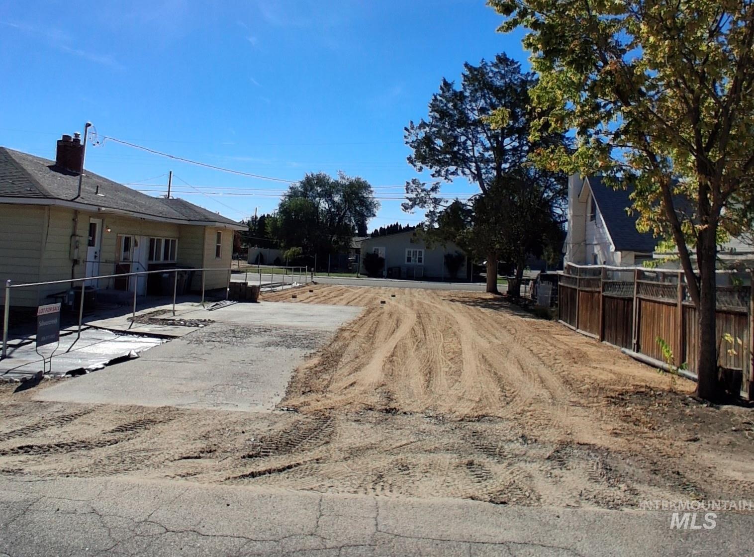 8115 W King St Property Photo 1
