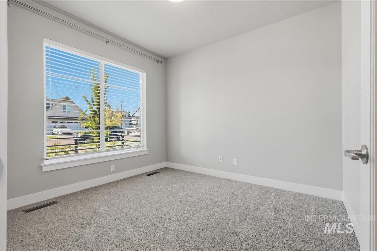 10386 Stony Oak St. Property Photo 5