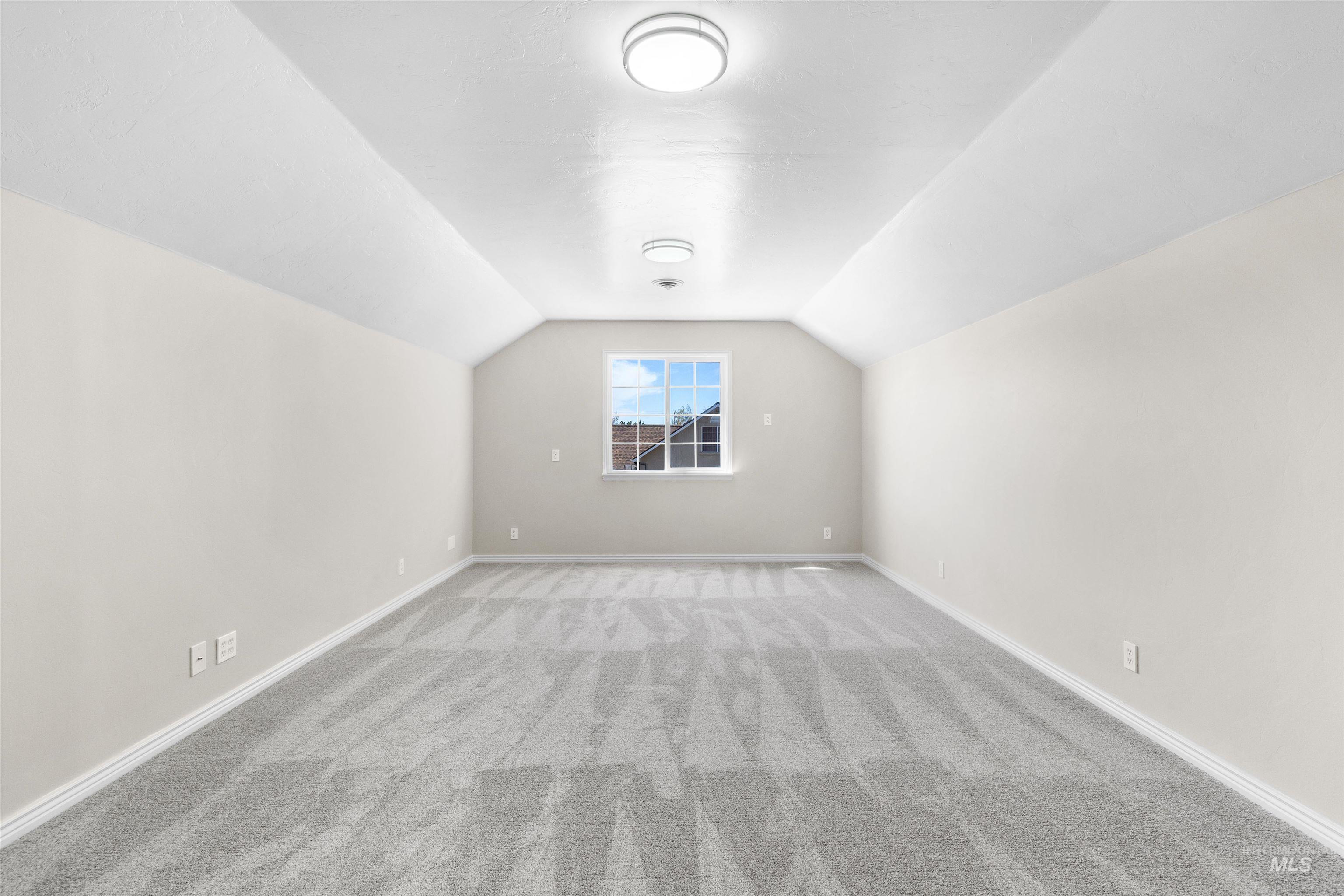 1362 Cody Court Property Photo 33