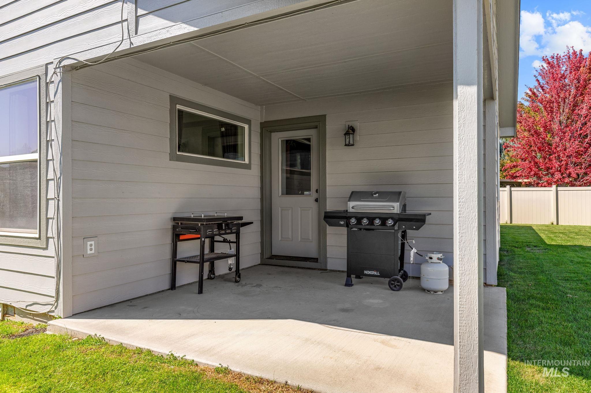 2688 Bayberry Dr. Property Photo 27